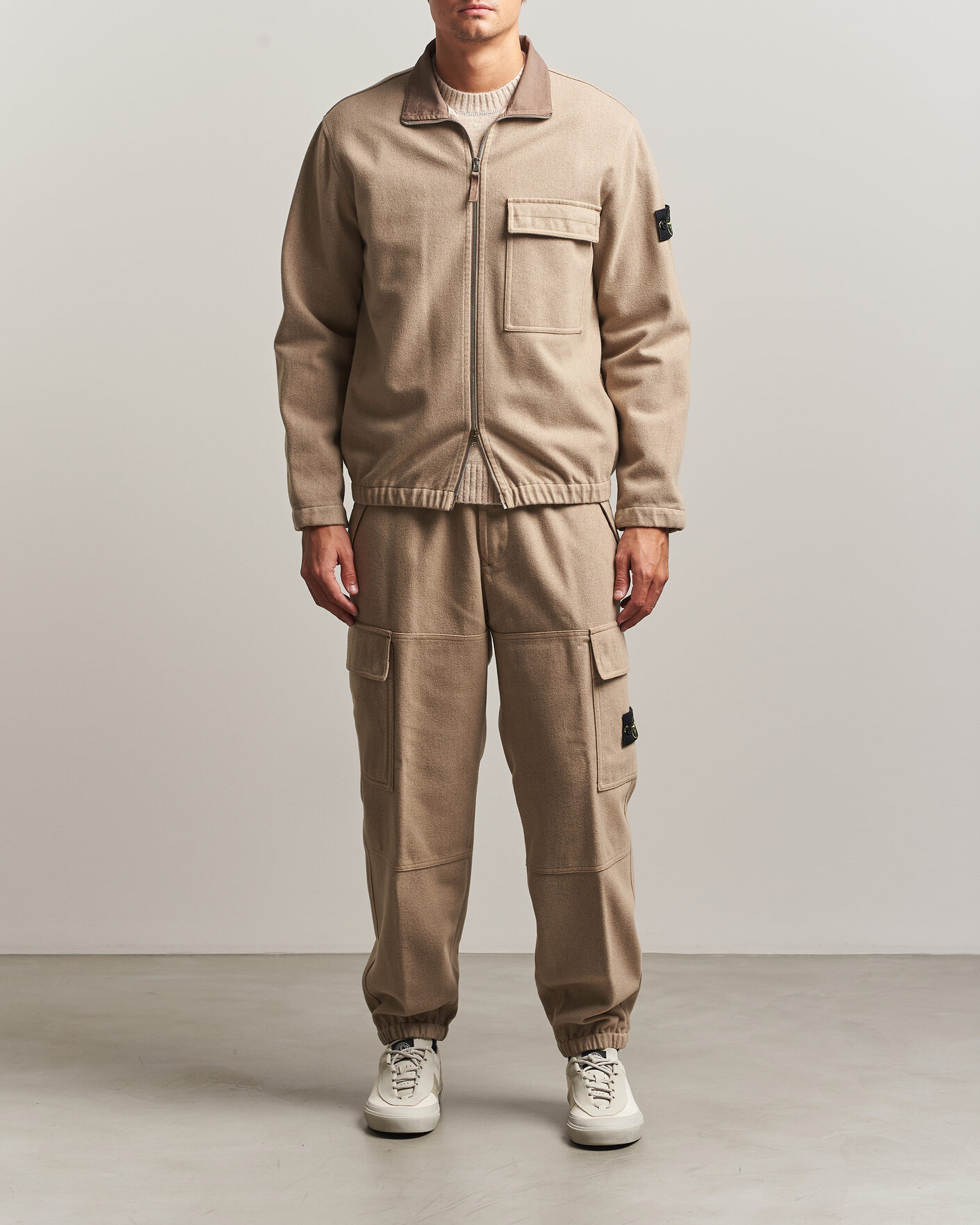 Uomini | Pantaloni | Stone Island | Wool/Nylon Flannel Cargo Trousers Biscuit