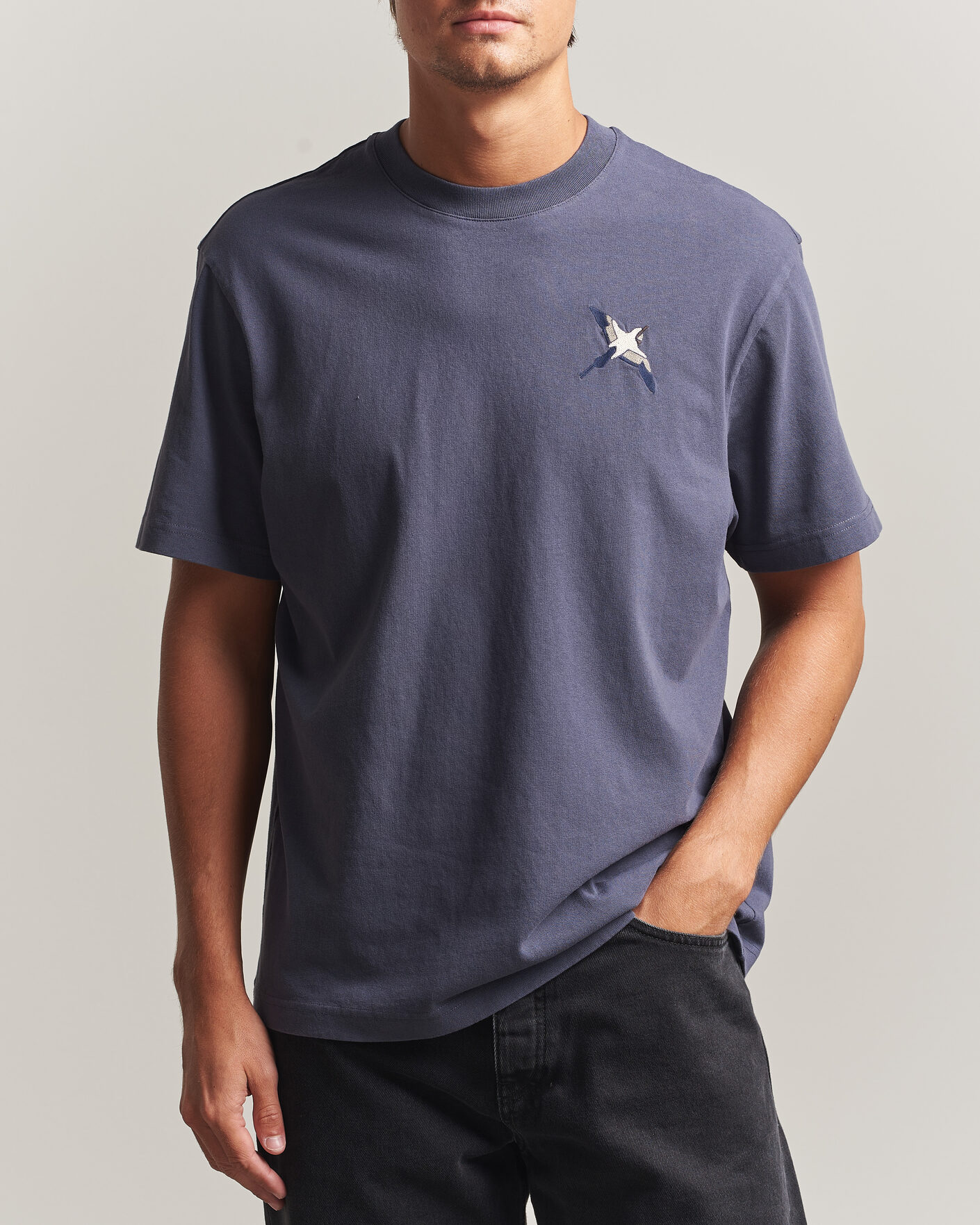 Uomini | T-shirt | Axel Arigato | Micro Bee Birt T-Shirt Smoke Grey