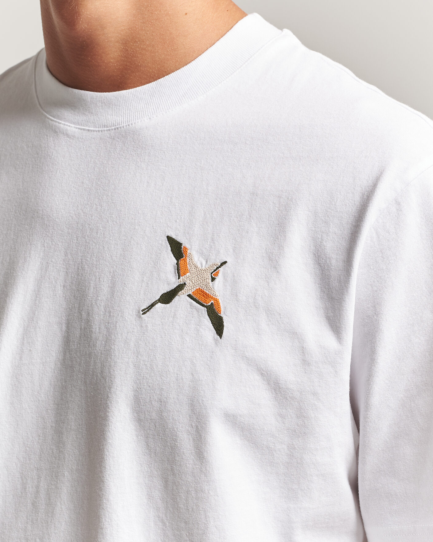 Uomini | T-shirt | Axel Arigato | Micro Bee Birt T-Shirt White