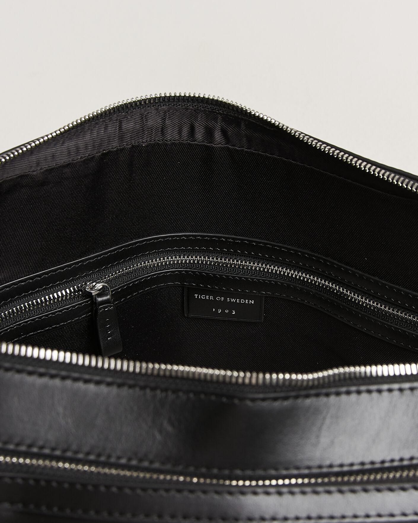 Uomini | Borse | Tiger of Sweden | Burin Smooth Leather Briefcase Black