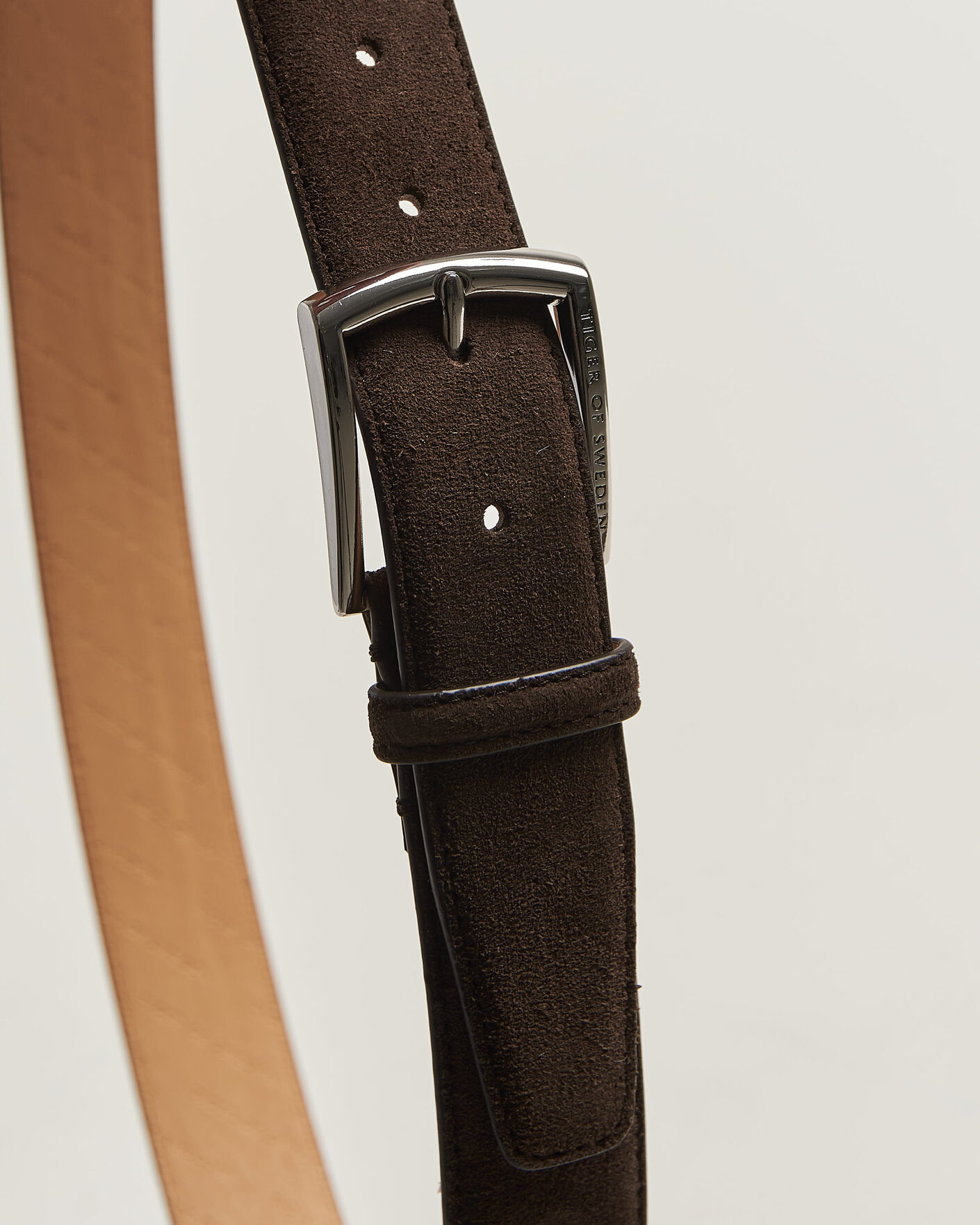 Uomini | Cinture | Tiger of Sweden | Bergstroms Suede Belt Dark Brown
