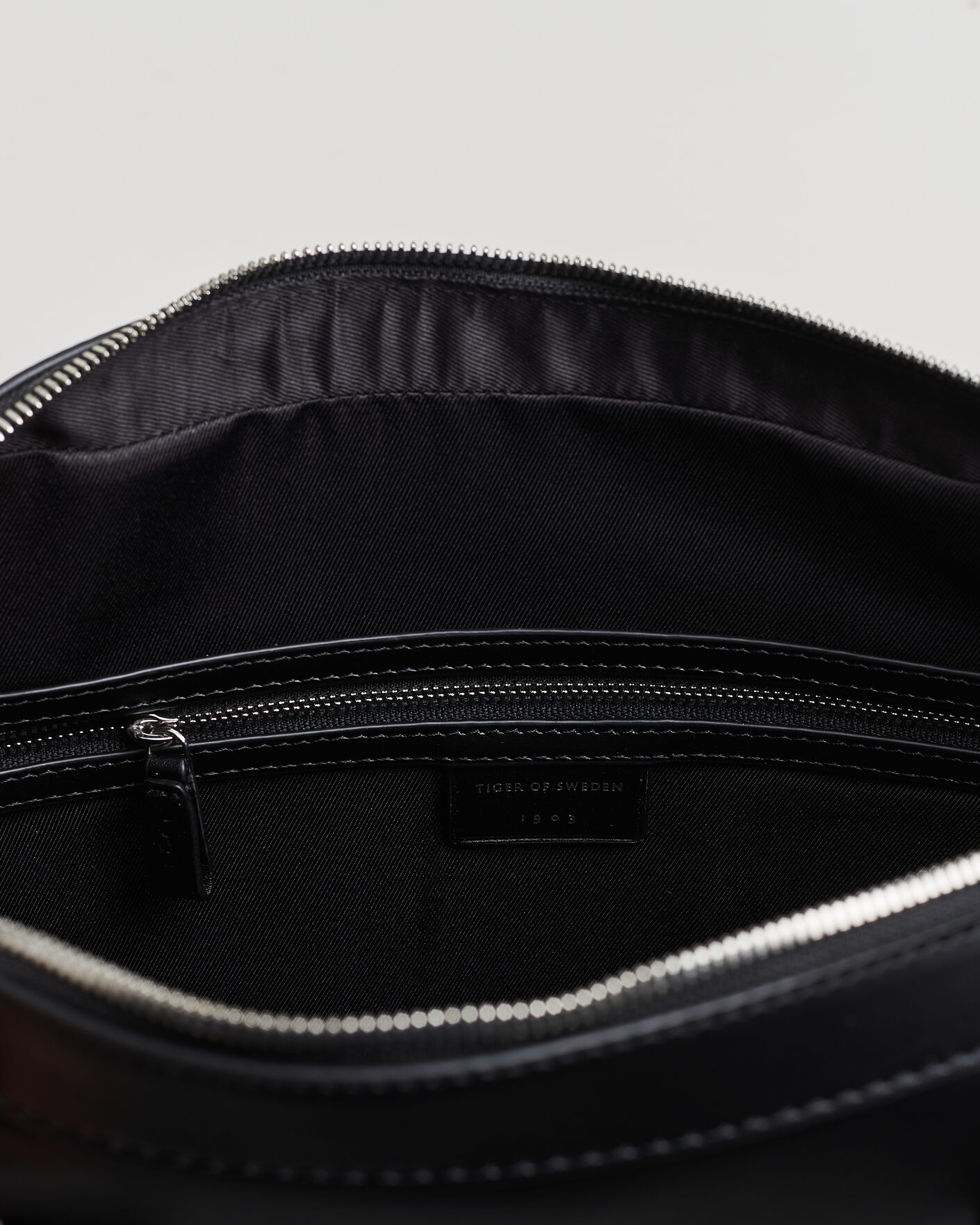 Uomini | Borse | Tiger of Sweden | Bosun Smooth Leather Briefcase Black