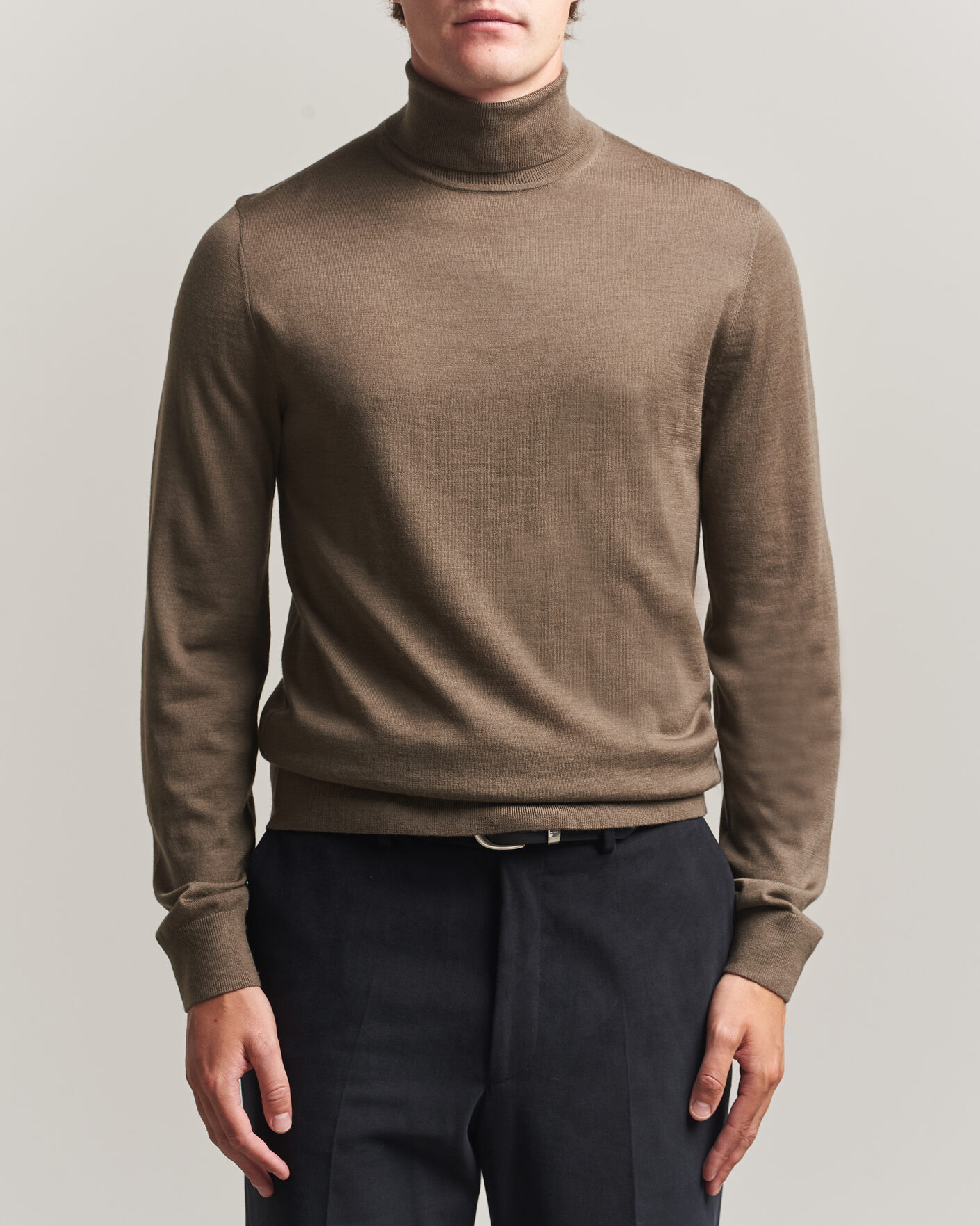 Uomini | Maglieria | Tiger of Sweden | Nevile Extra Fine Merino Polo Aged Timber