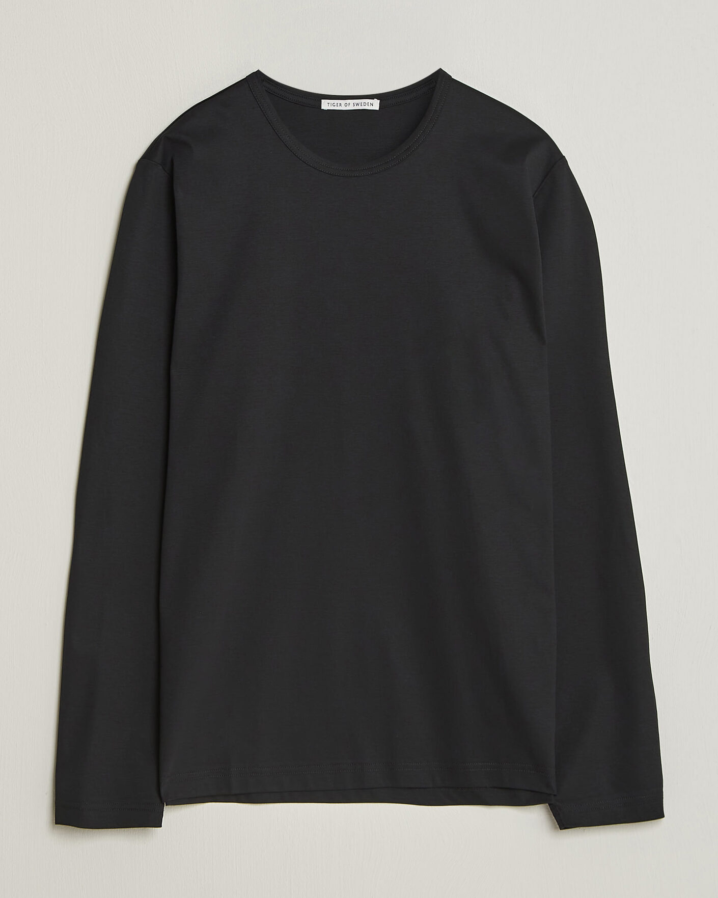 Uomini | T-shirt | Tiger of Sweden | Olaf Mercerized Cotton Long Sleeve T-Shirt Black