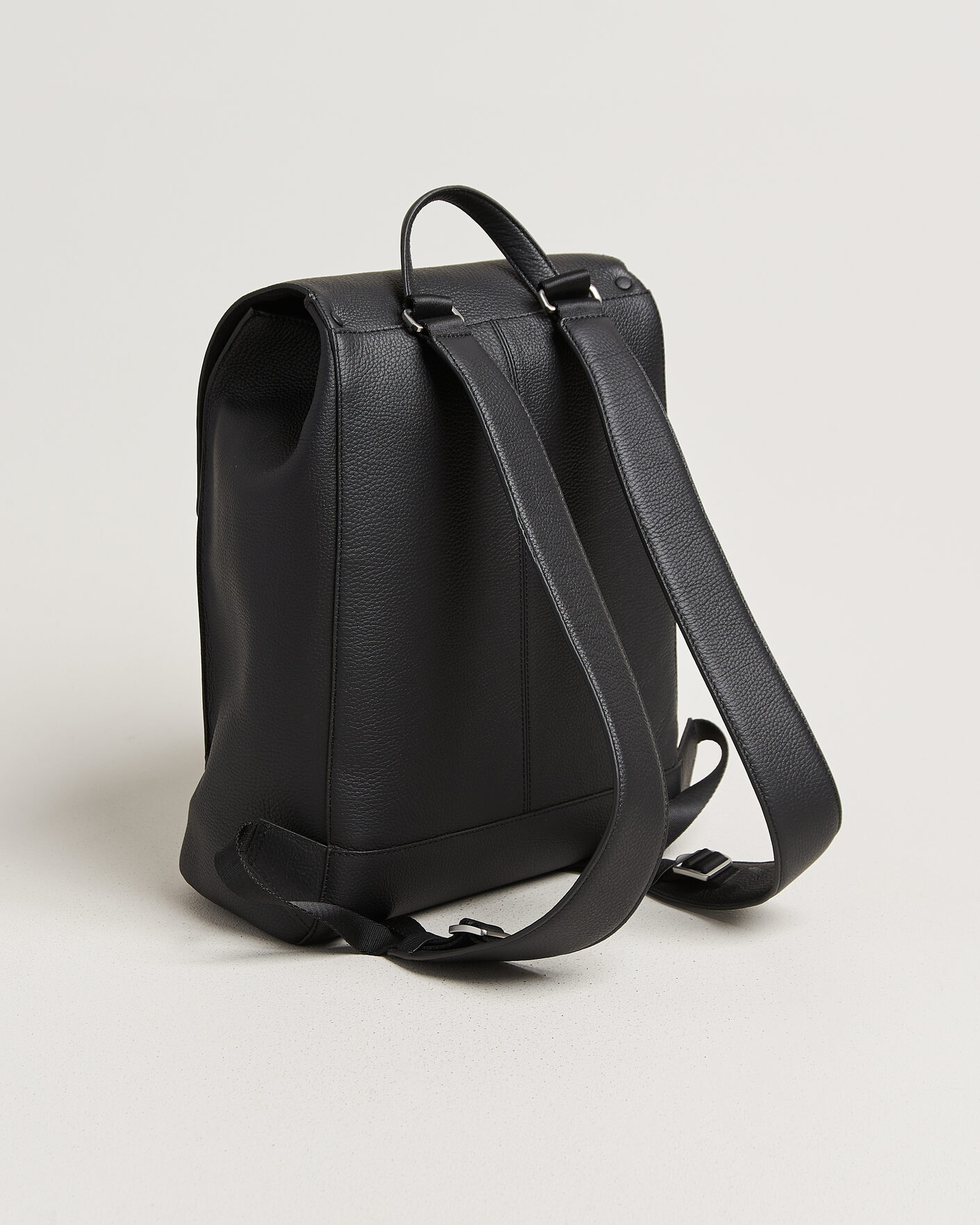 Uomini | Borse | Tiger of Sweden | Vuntir Grained Leather Backpack Black