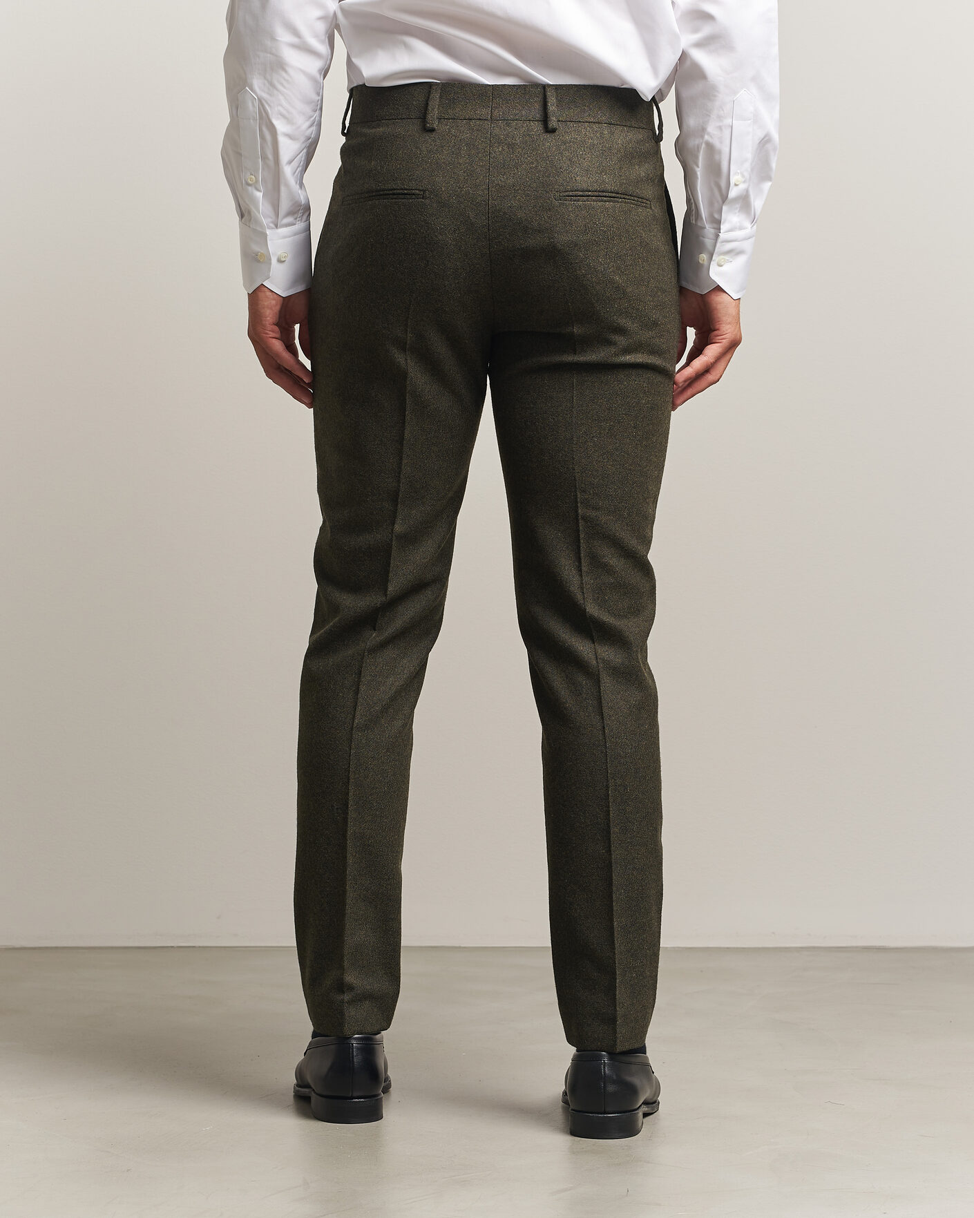 Uomini | Pantaloni | Tiger of Sweden | Tenuta Wool Flannel Suit Trousers Muted Canopy