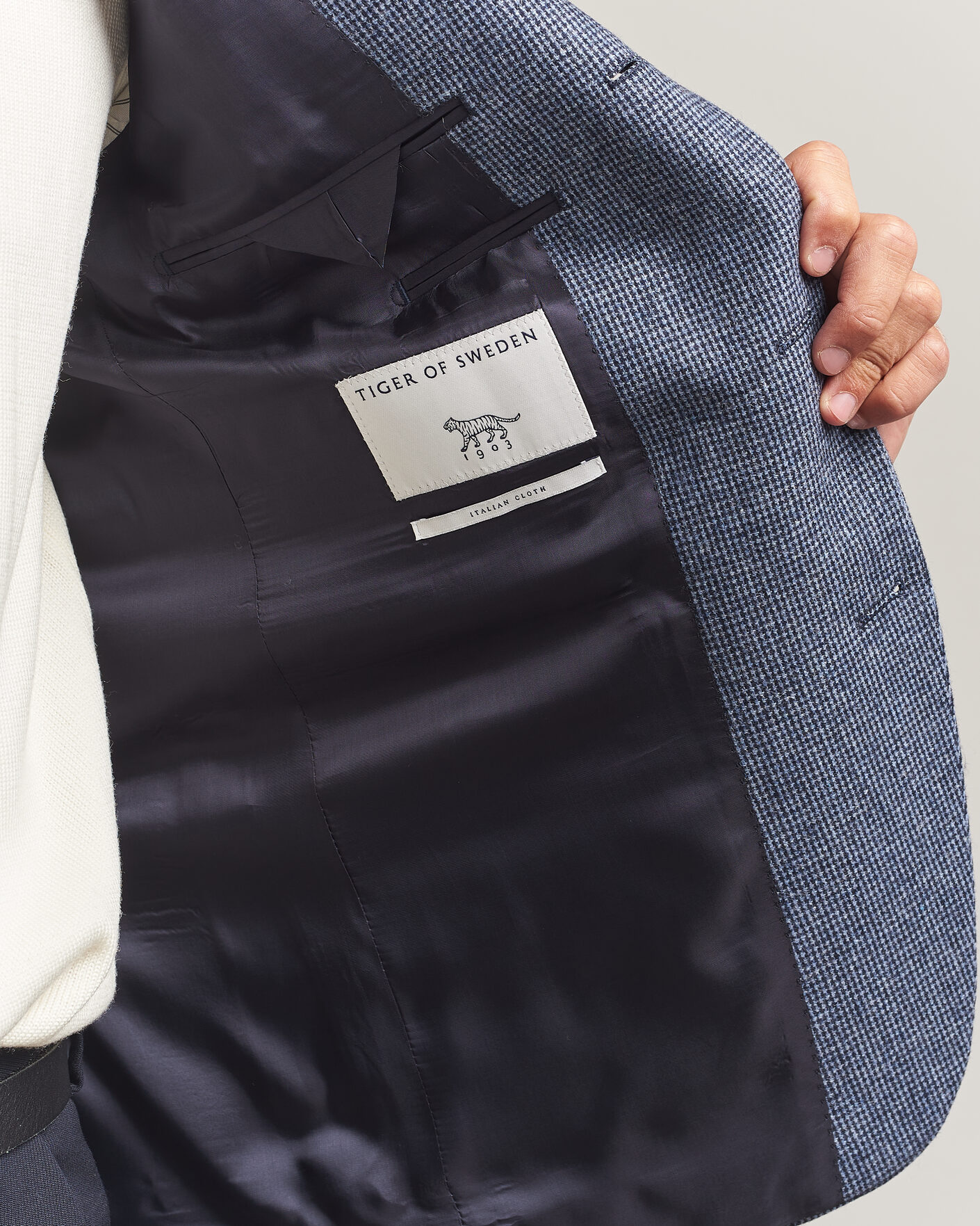 Uomini | Blazers | Tiger of Sweden | Easer Wool Pepita Blazer Iron Haze