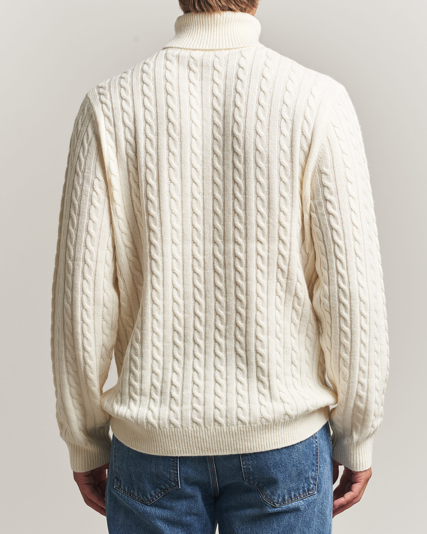 Uomini | Maglieria | Tiger of Sweden | Wilde Wool/Cashmere Cable Turtleneck Porcelain Cream