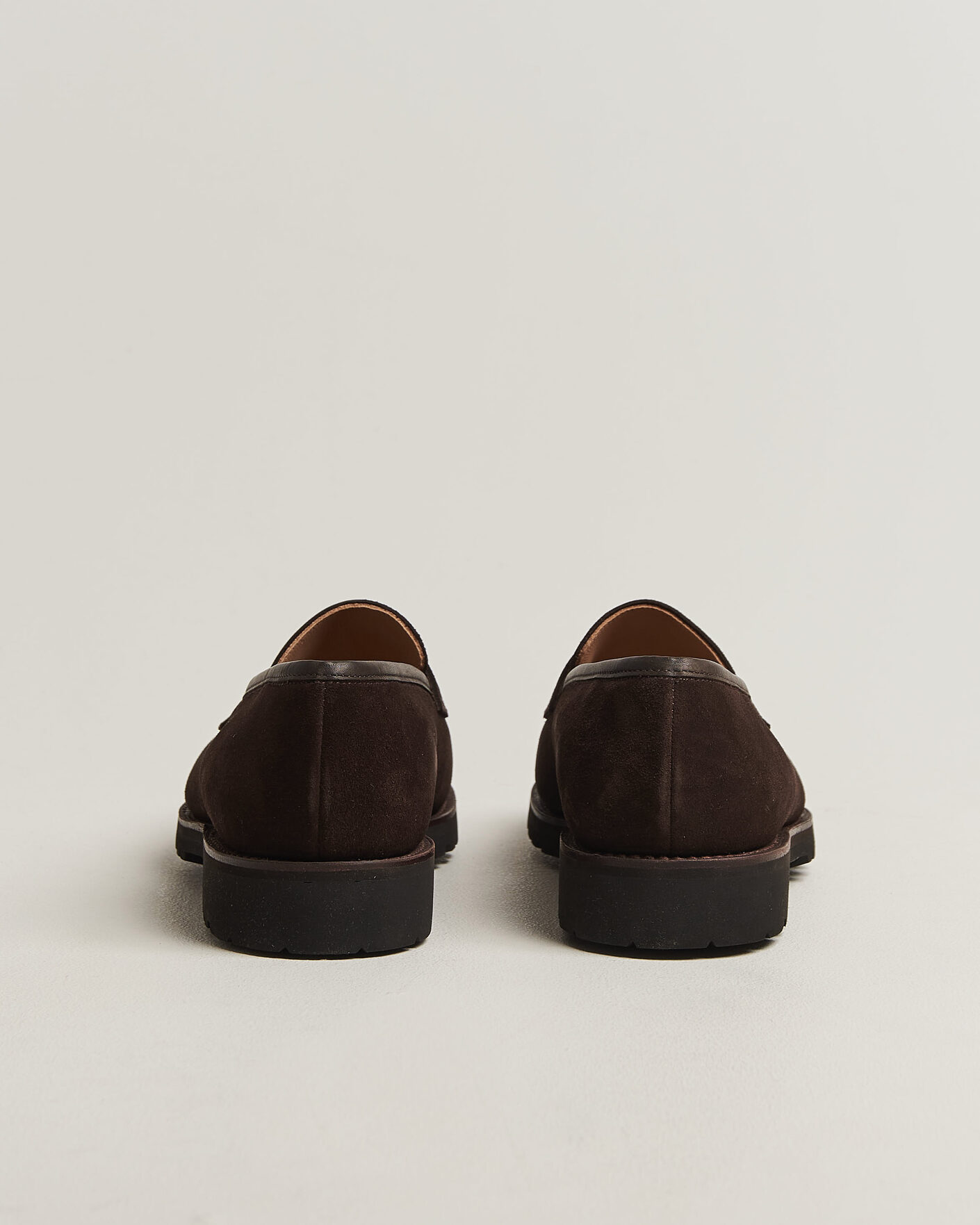 Uomini | Mocassini | Crockett & Jones | Boston 2 VI-Lite Loafer Dark Oak Suede
