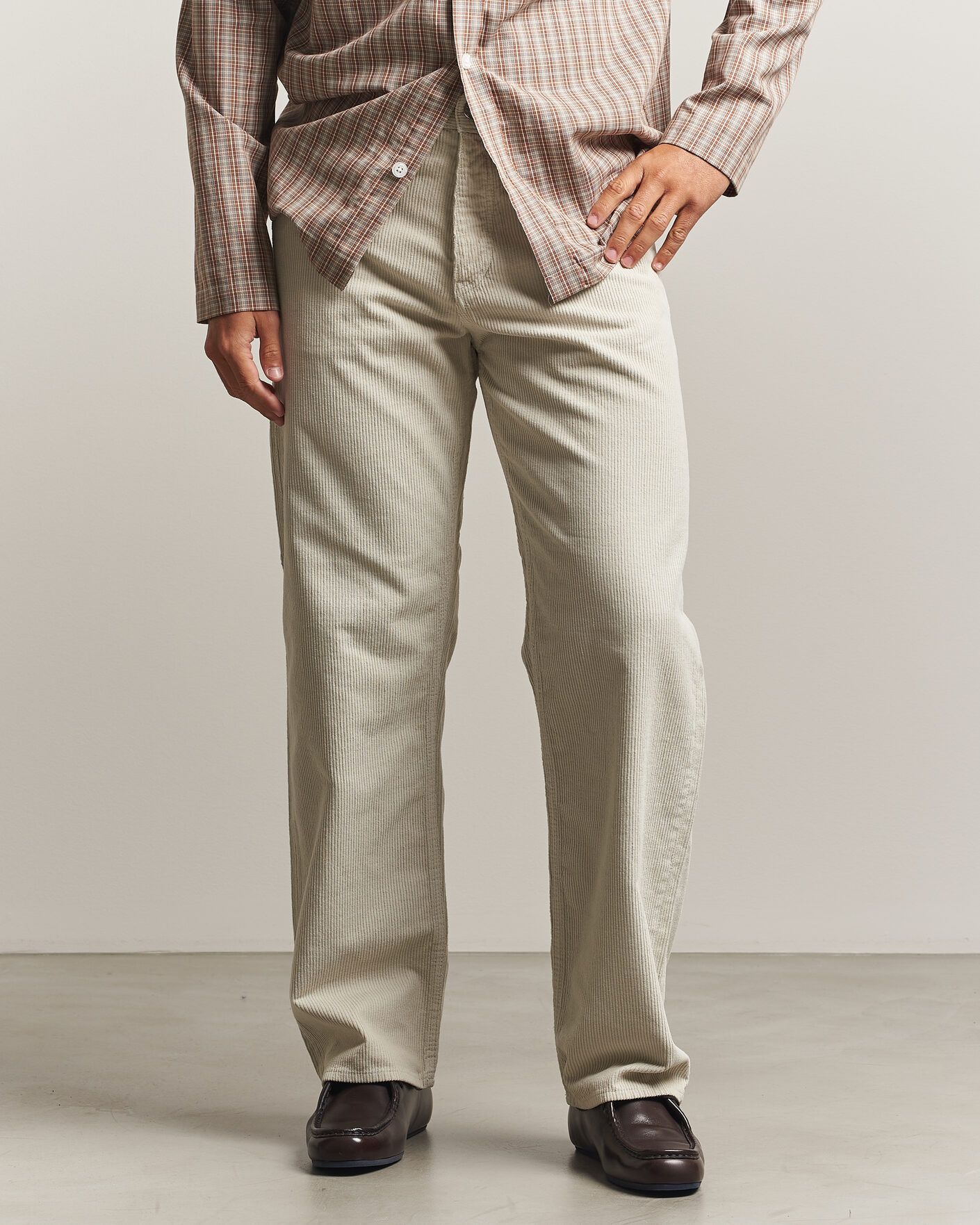 Uomini | Jeans | Sunflower | Loose Corduroy Pants Ivory