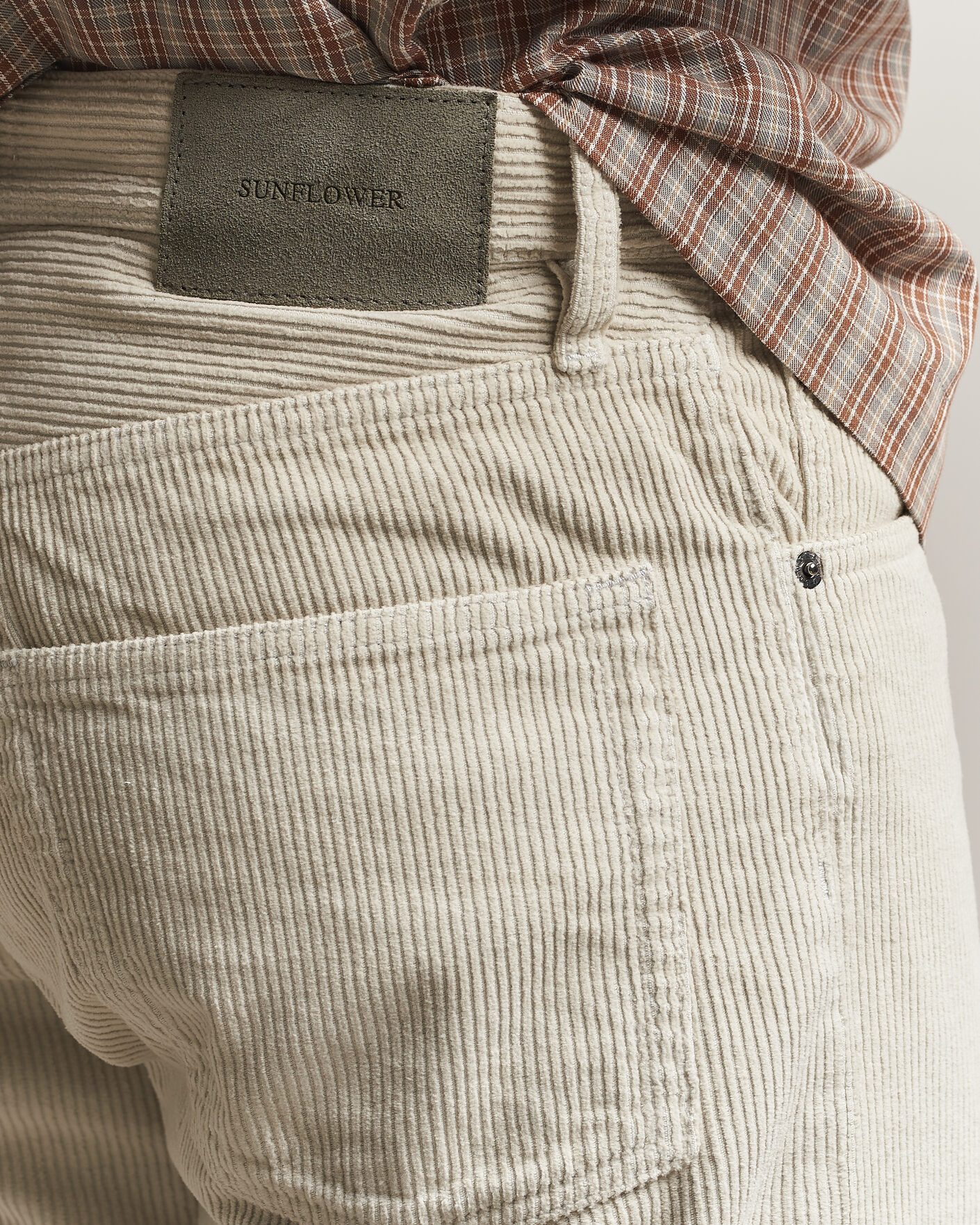 Uomini | Jeans | Sunflower | Loose Corduroy Pants Ivory