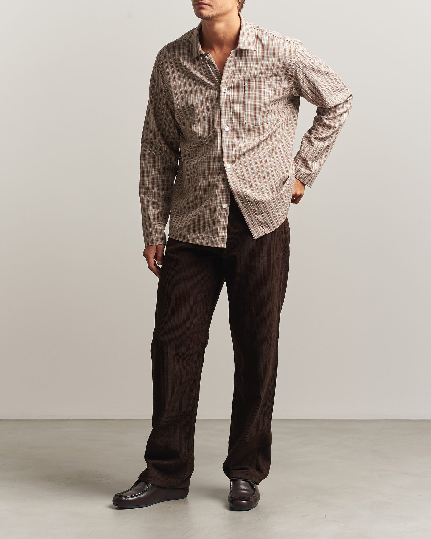Uomini | Pantaloni | Sunflower | Loose Corduroy Pants Brown