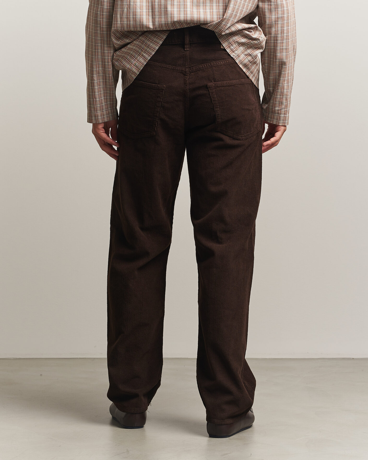 Uomini | Pantaloni | Sunflower | Loose Corduroy Pants Brown