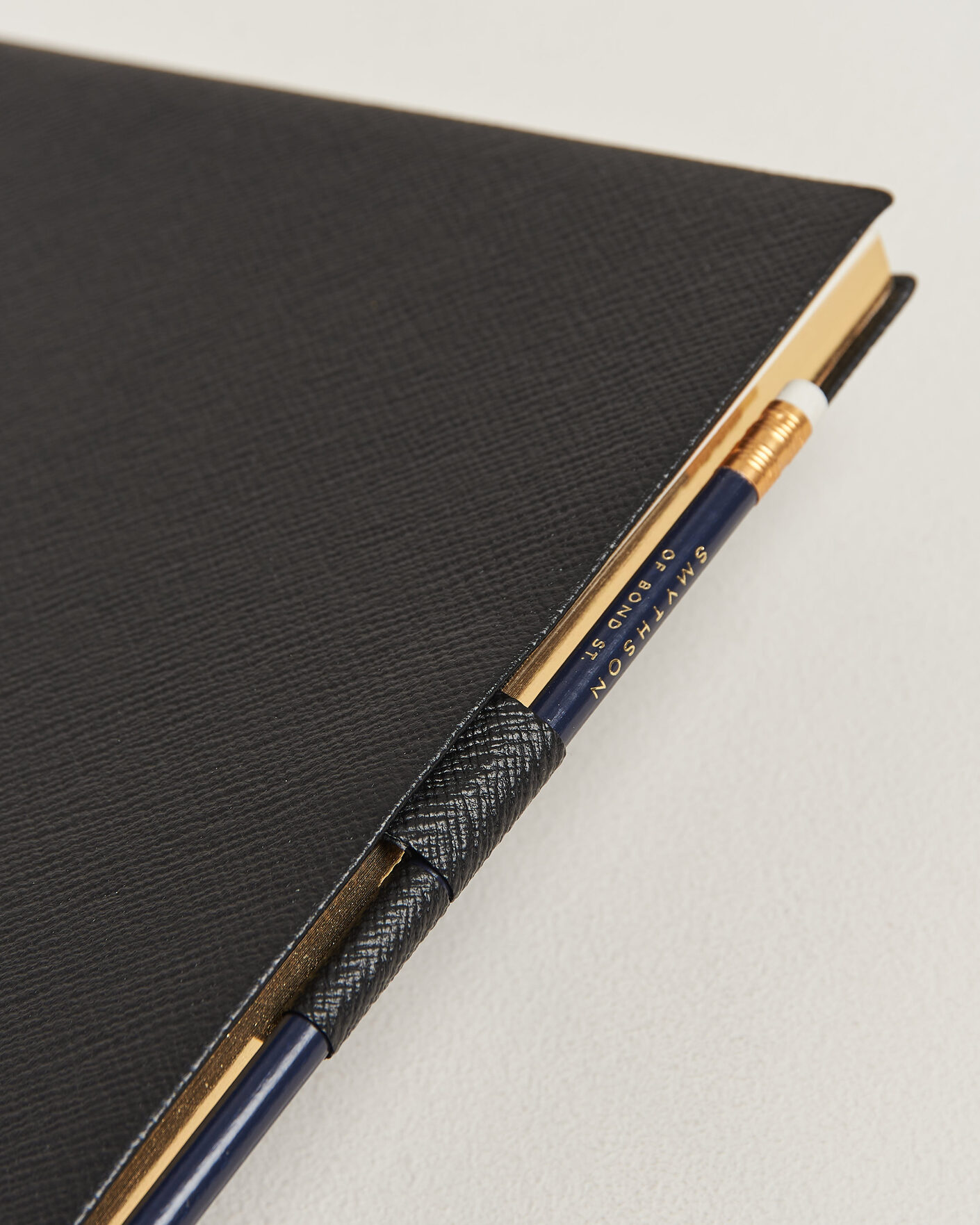 Uomini | Quaderni | Smythson | Pastegrain Sketchbook Black