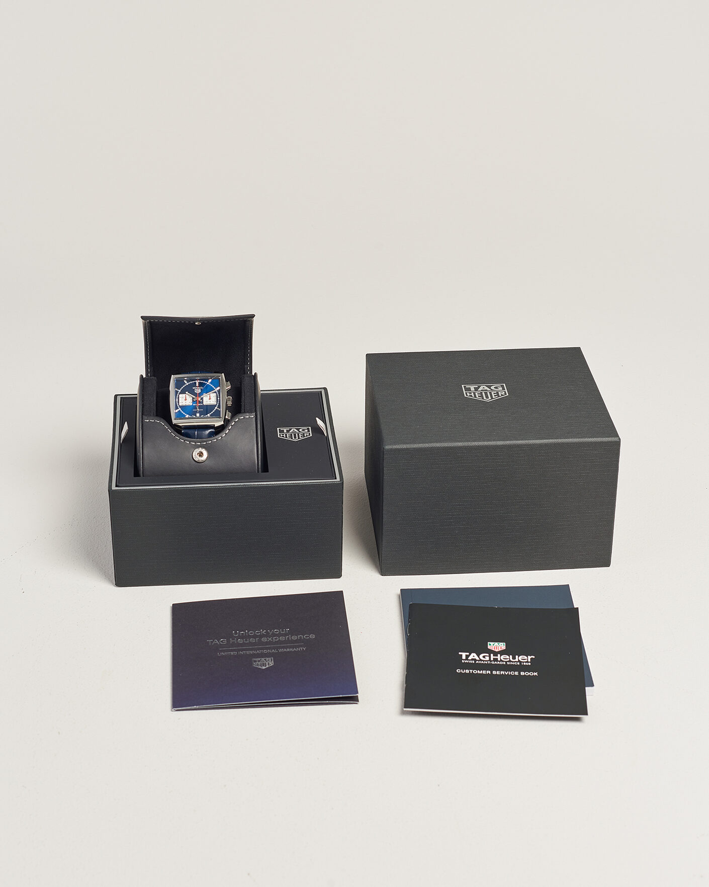Uomini | Pre-Owned & Vintage Watches | Tag Heuer Pre-Owned | Monaco Caliber 02