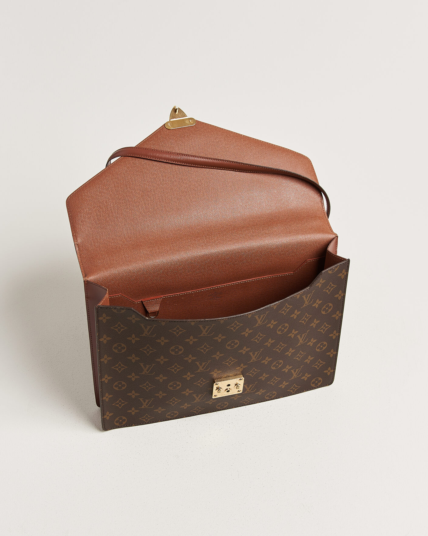 Uomini | Pre-Owned & Vintage Bags | Louis Vuitton Pre-Owned | Porte Document Bandouliére Monogram