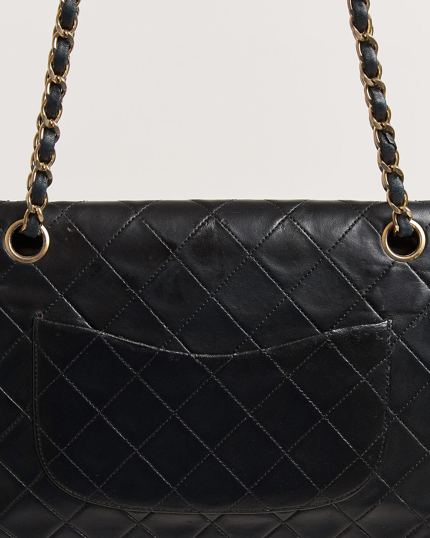 Uomini | Pre-Owned & Vintage Bags | Chanel Pre-Owned | Classic Medium Double Flap Bag Lambskin Black