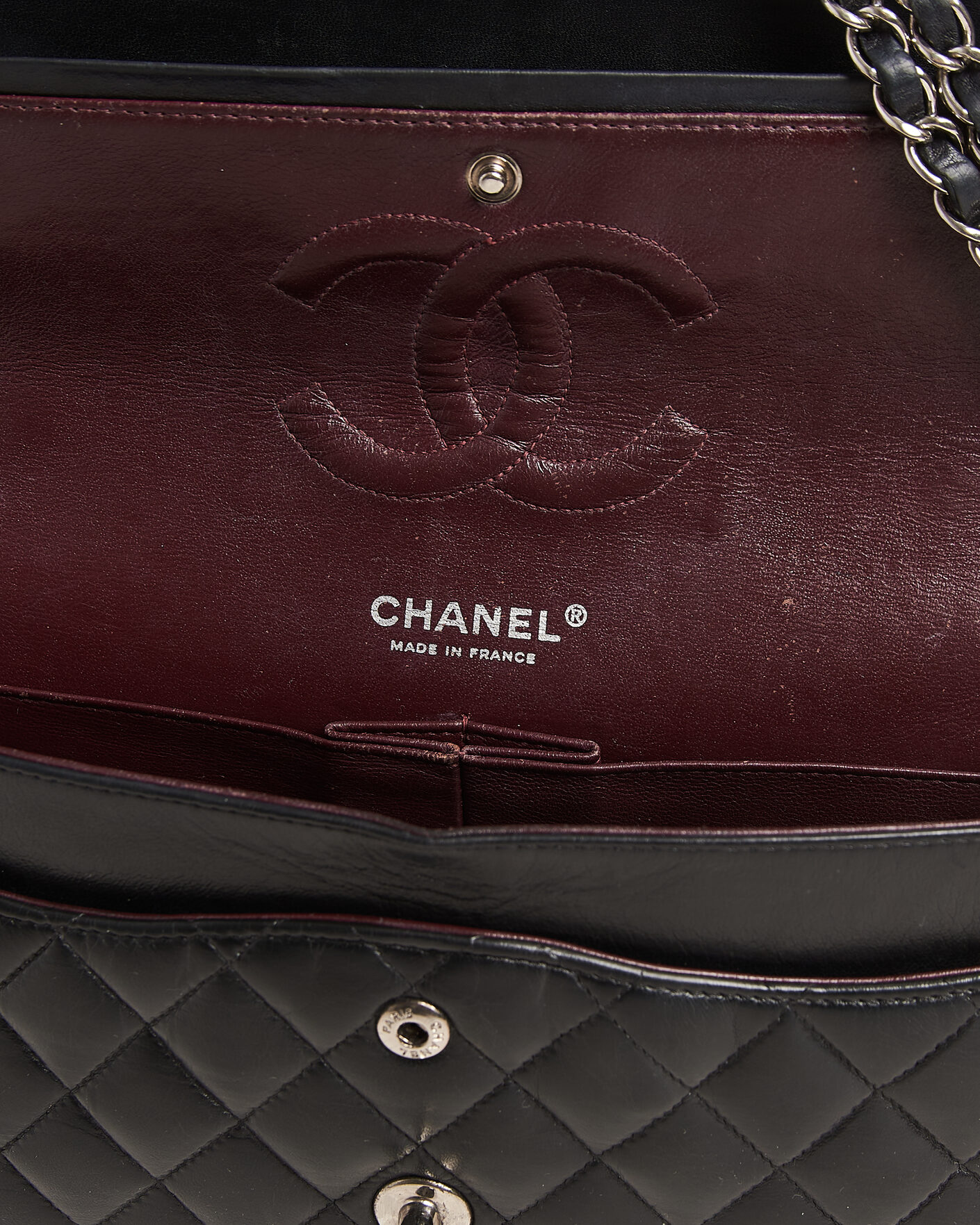 Uomini | Pre-Owned & Vintage Bags | Chanel Pre-Owned | Classic Medium Double Flap Bag Lambskin Black