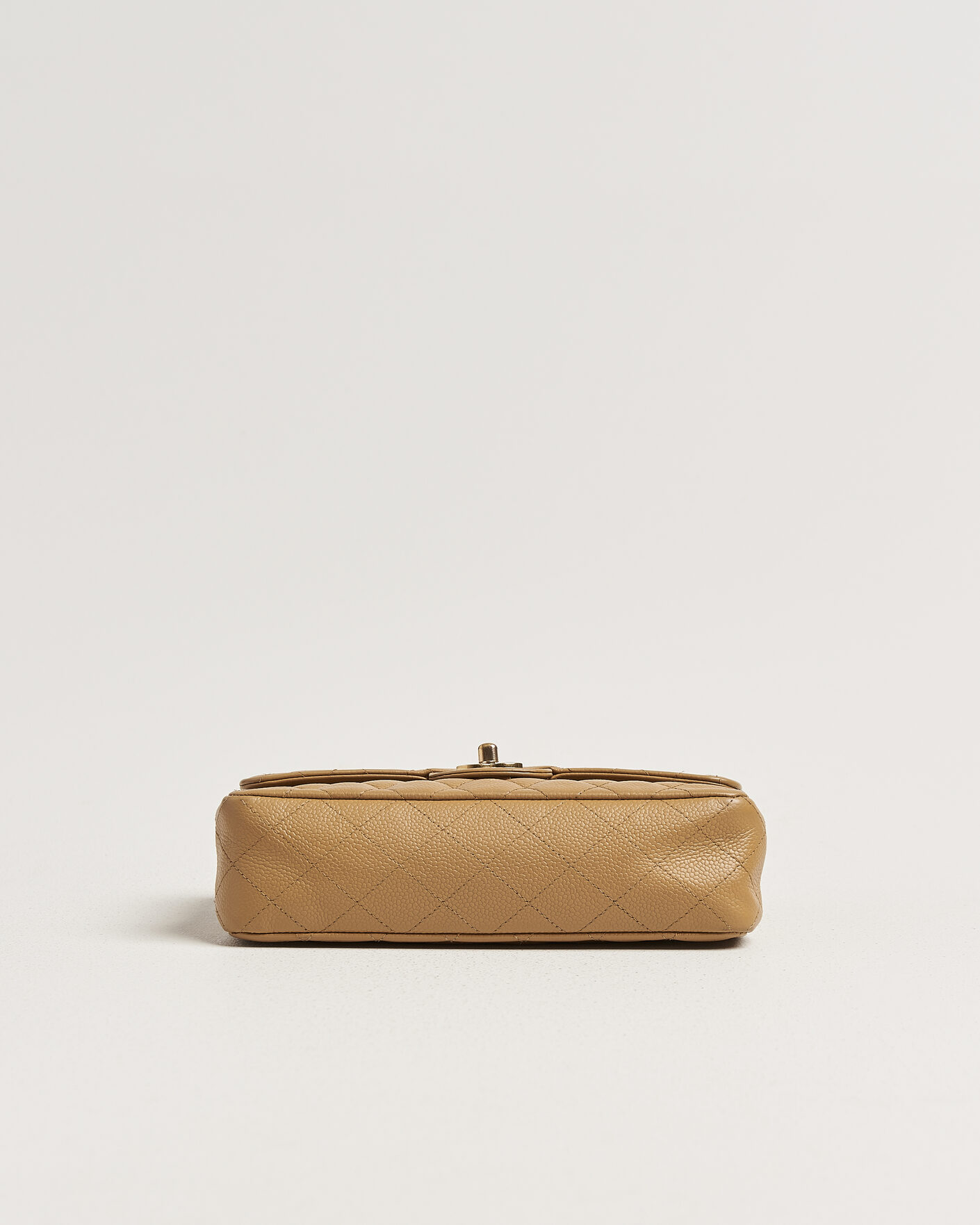 Uomini | Pre-Owned & Vintage Bags | Chanel Pre-Owned | Classic Small Double Flap Bag Caviar Leather Beige