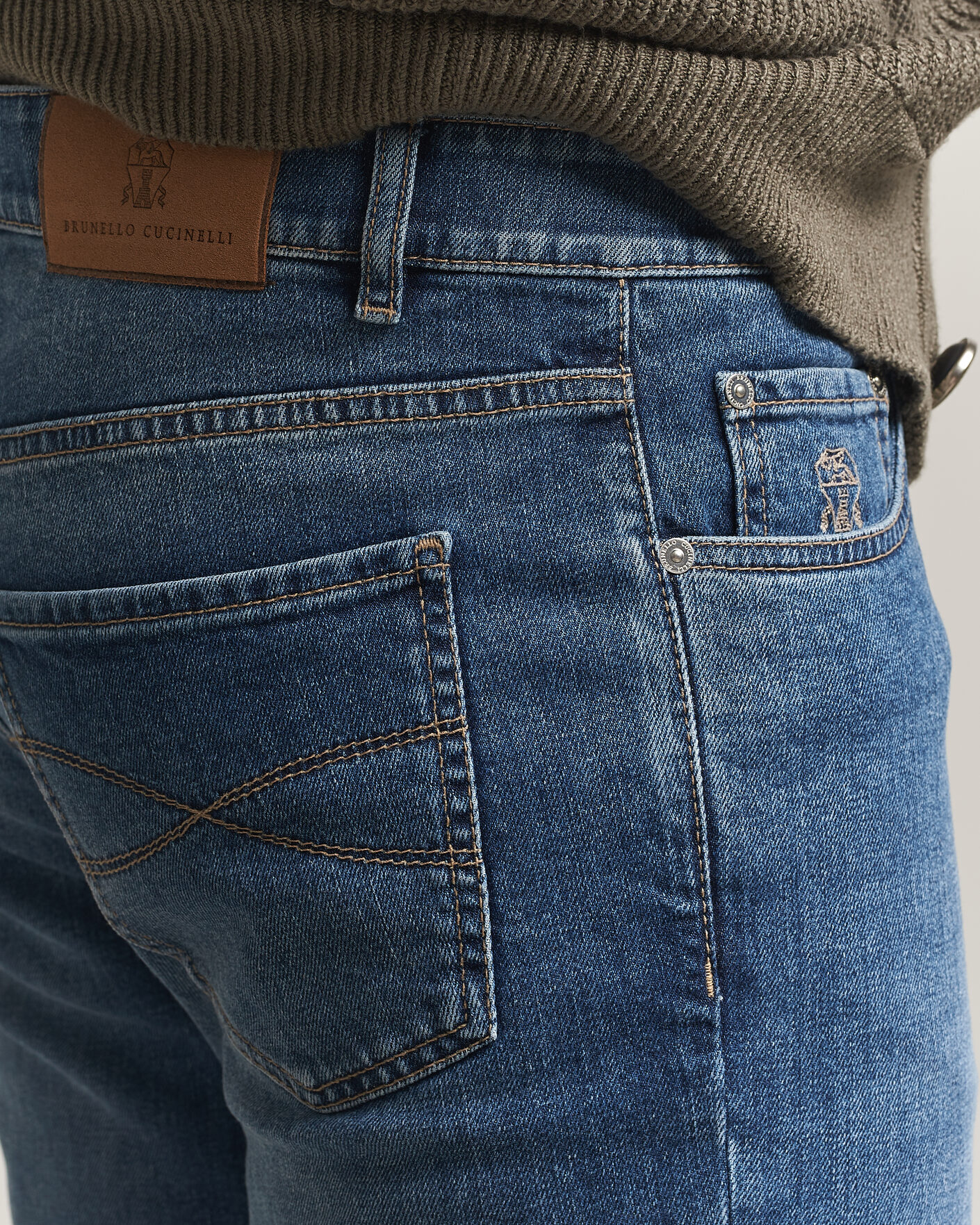 Uomini | Pantaloni | Brunello Cucinelli | Traditional Fit Jeans Medium Wash