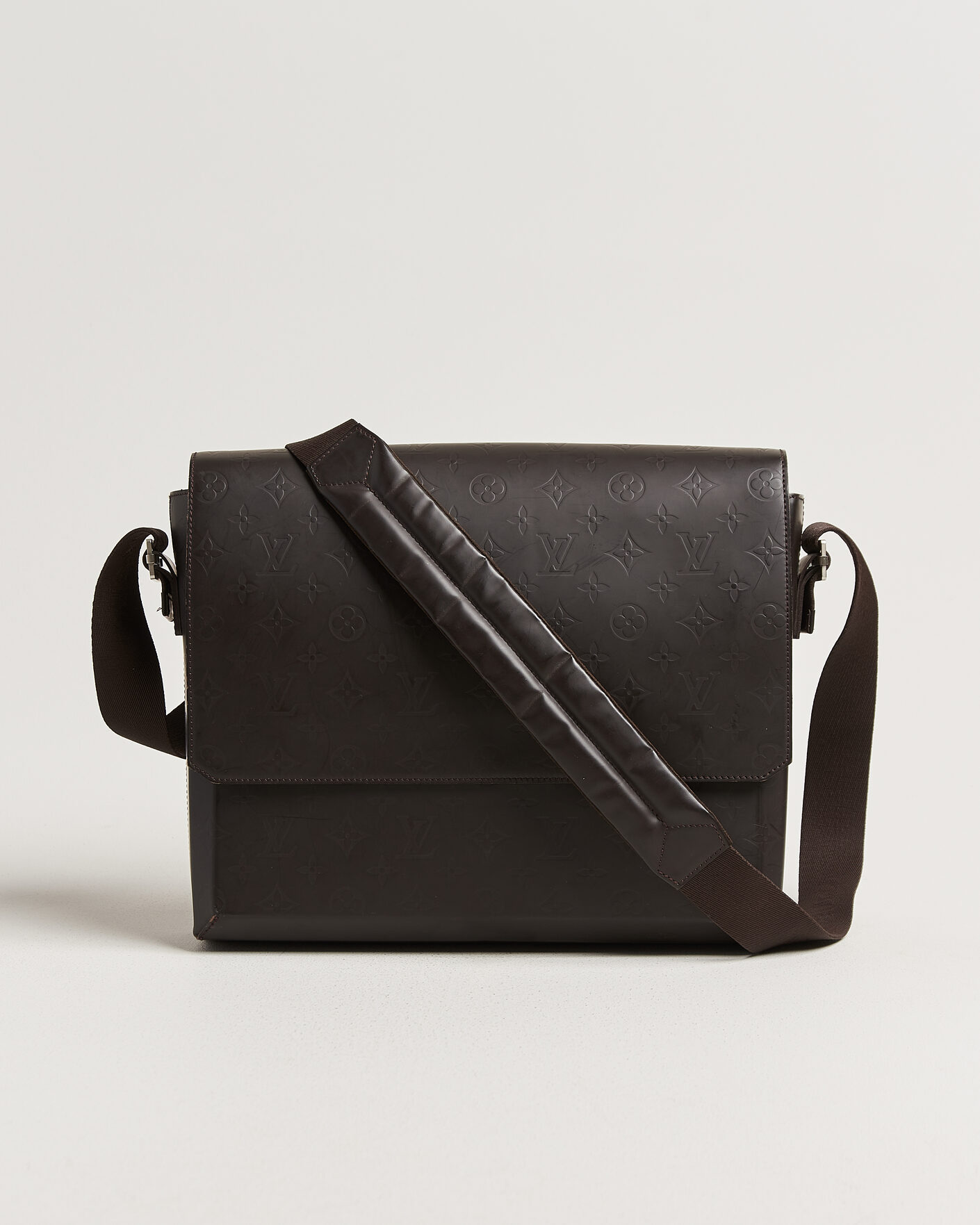 Uomini | Pre-Owned & Vintage Bags | Louis Vuitton Pre-Owned | Messenger Bag Monogram Glace Bobby Brown