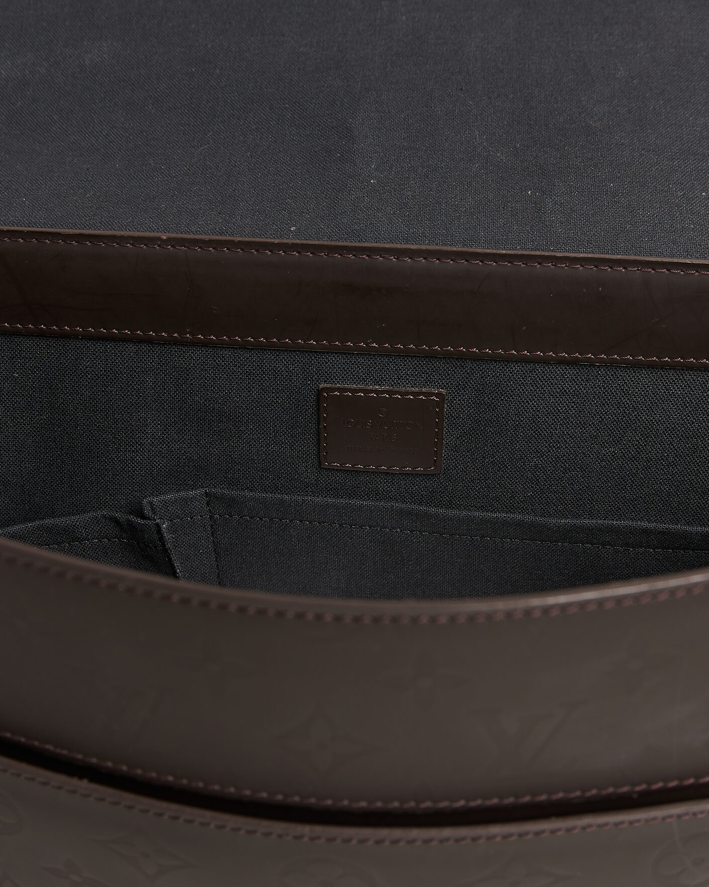 Uomini | Pre-Owned & Vintage Bags | Louis Vuitton Pre-Owned | Messenger Bag Monogram Glace Bobby Brown