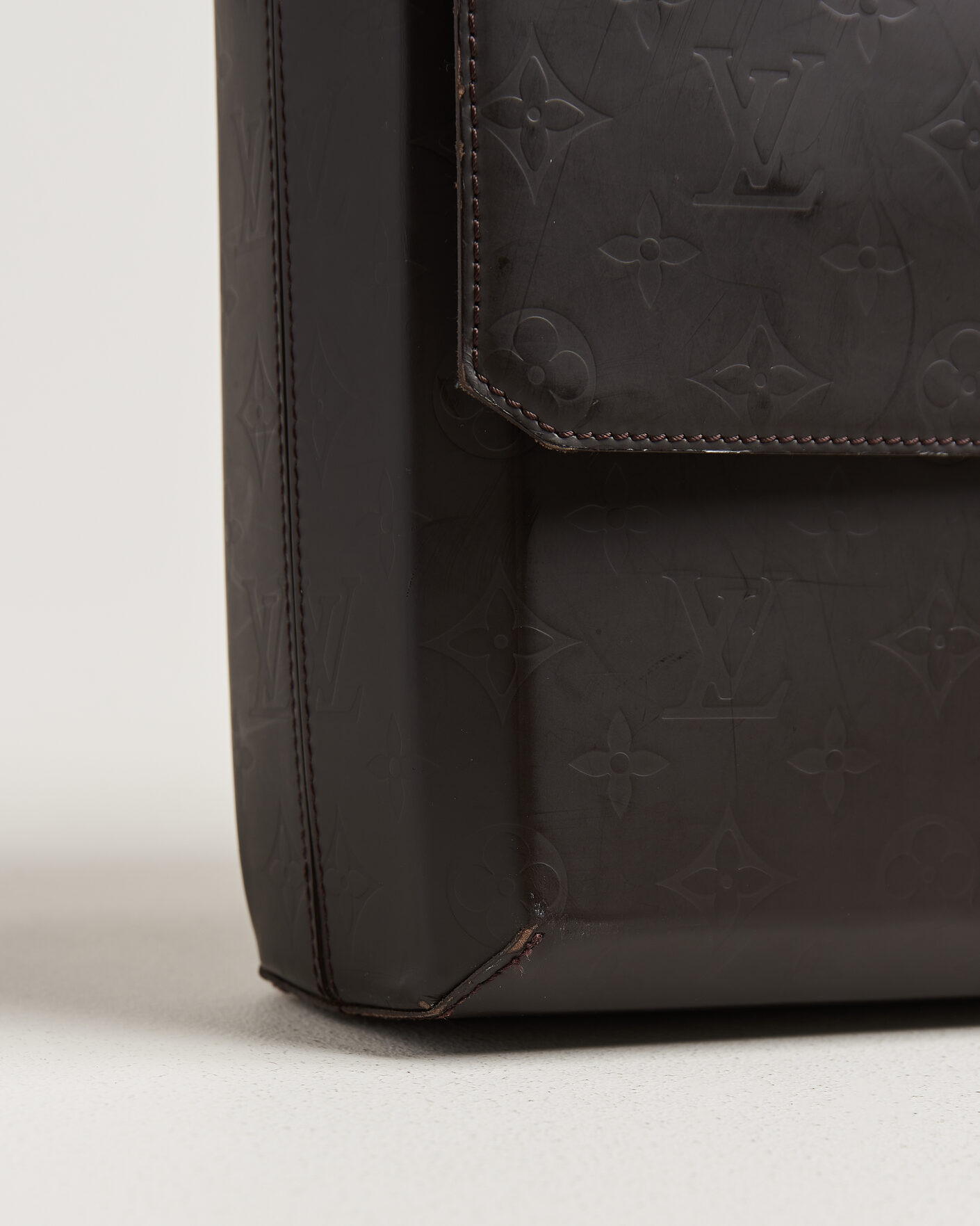 Uomini | Pre-Owned & Vintage Bags | Louis Vuitton Pre-Owned | Messenger Bag Monogram Glace Bobby Brown
