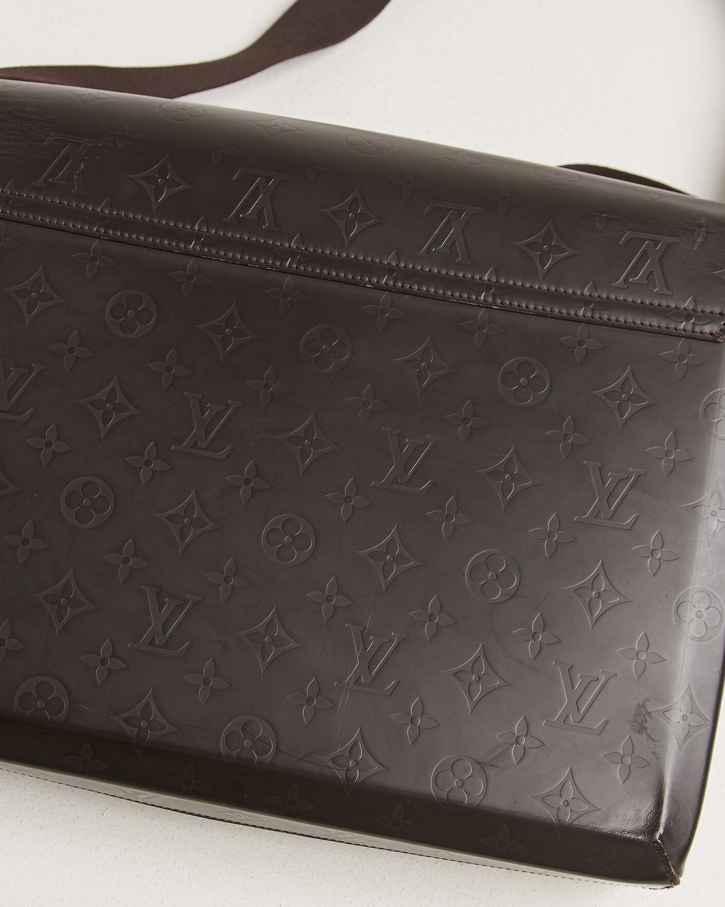 Uomini | Pre-Owned & Vintage Bags | Louis Vuitton Pre-Owned | Messenger Bag Monogram Glace Bobby Brown