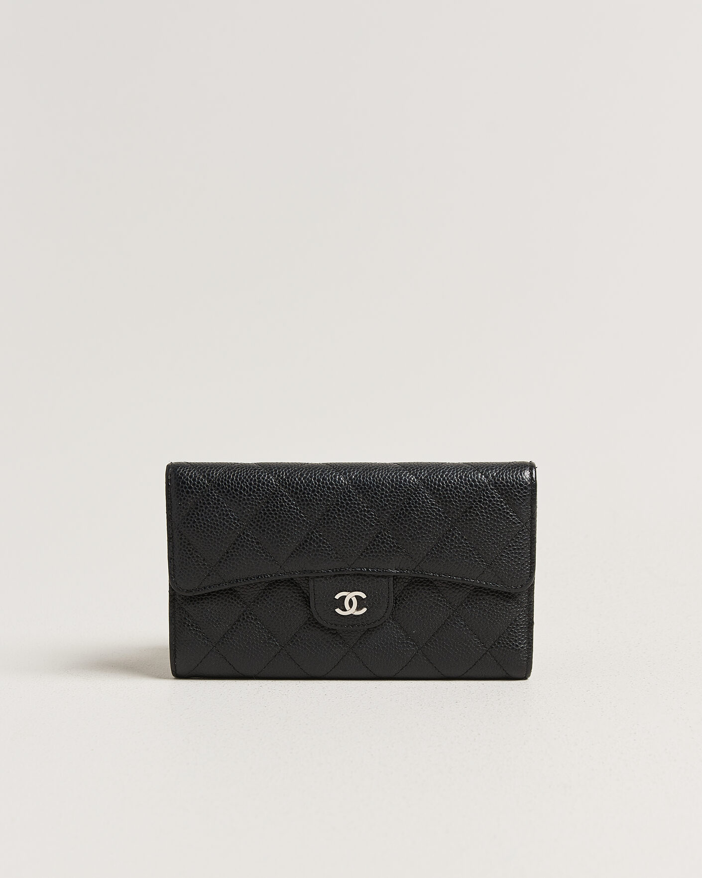 Uomini | Pre-Owned & Vintage Bags | Chanel Pre-Owned | Classic Trifold Flap Wallet Caviar Leather Black