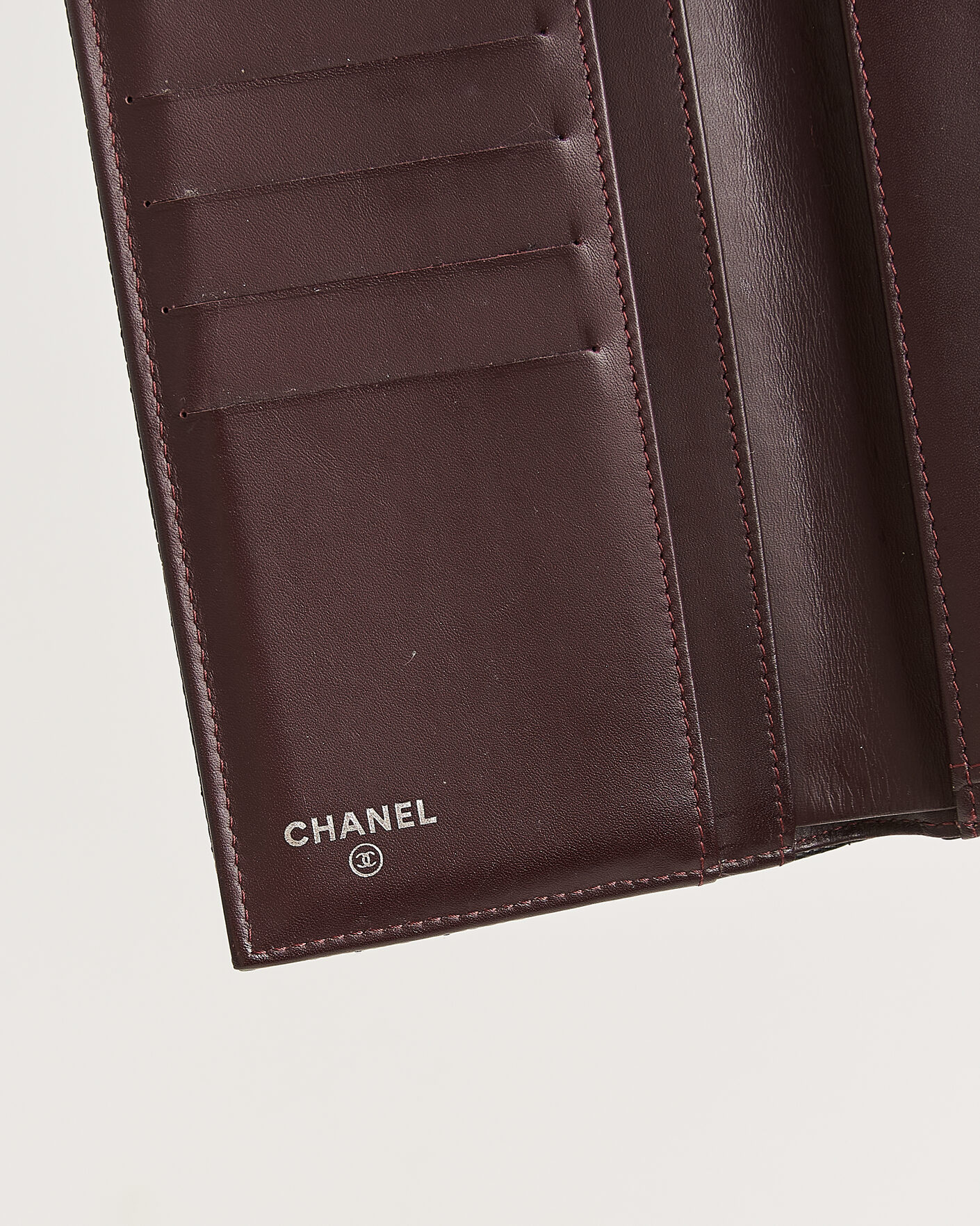 Uomini | Pre-Owned & Vintage Bags | Chanel Pre-Owned | Classic Trifold Flap Wallet Caviar Leather Black