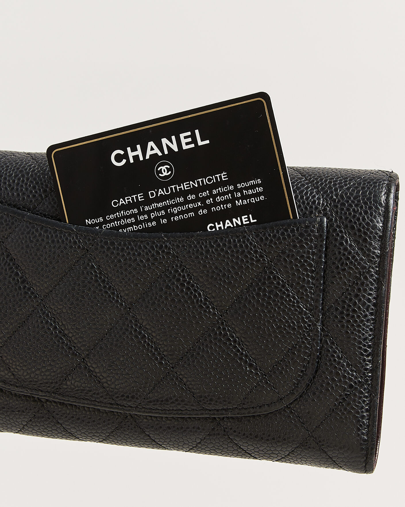 Uomini | Pre-Owned & Vintage Bags | Chanel Pre-Owned | Classic Trifold Flap Wallet Caviar Leather Black