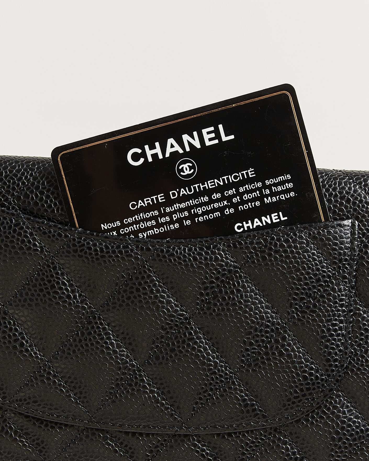 Uomini | Pre-Owned & Vintage Bags | Chanel Pre-Owned | Classic Bifold Wallet Caviar Leather Black