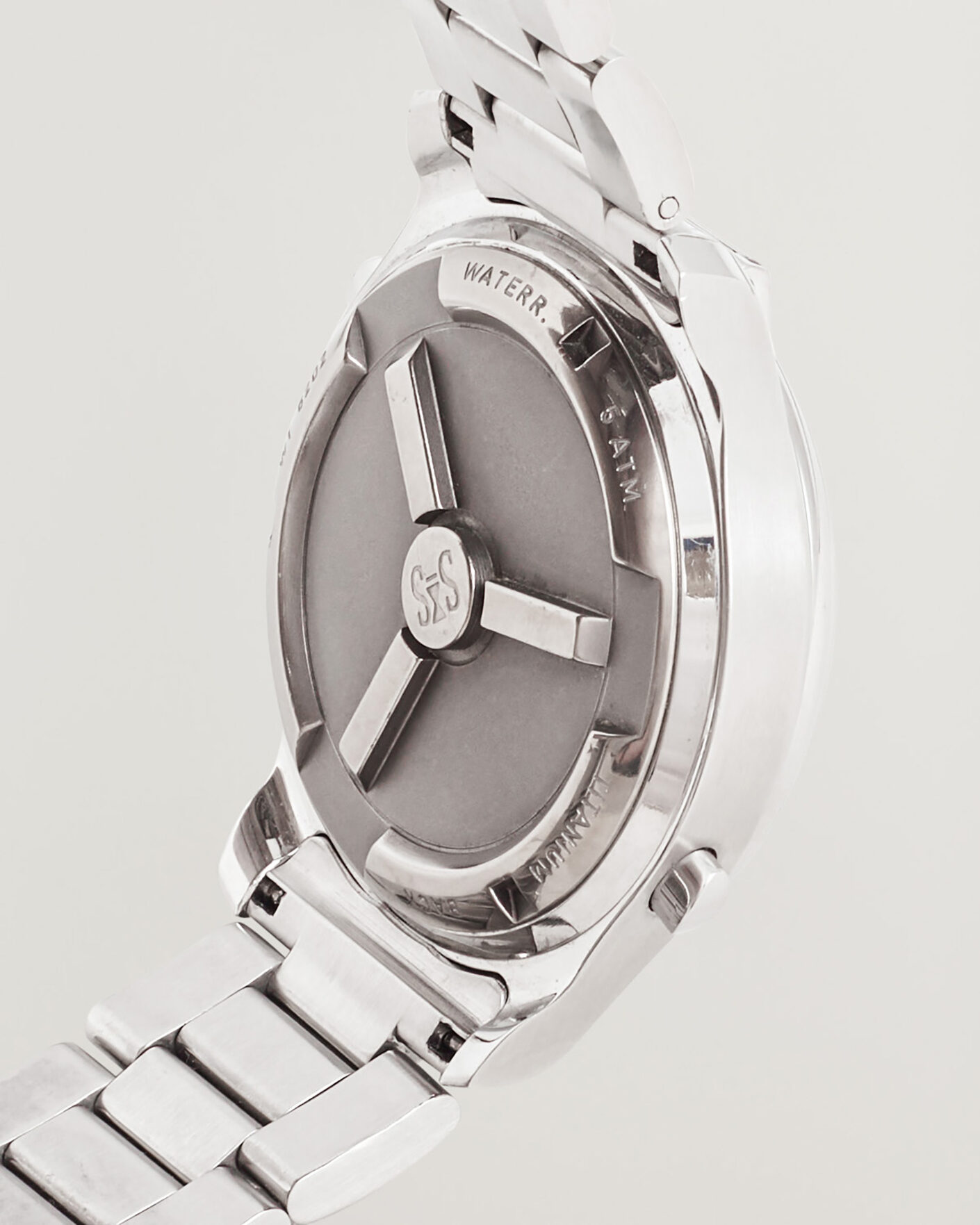 Uomini | Pre-Owned & Vintage Watches | Sjöö Sandström Pre-Owned | Chronolink Worldtimer UTC Swedish Blonde