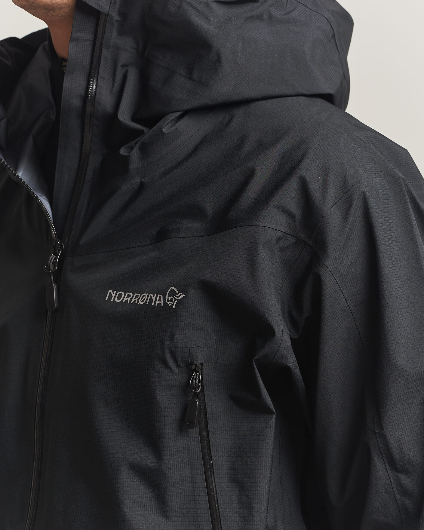 Uomini | Giacche | Norrøna | Falketind GORE-TEX Jacket Caviar Black