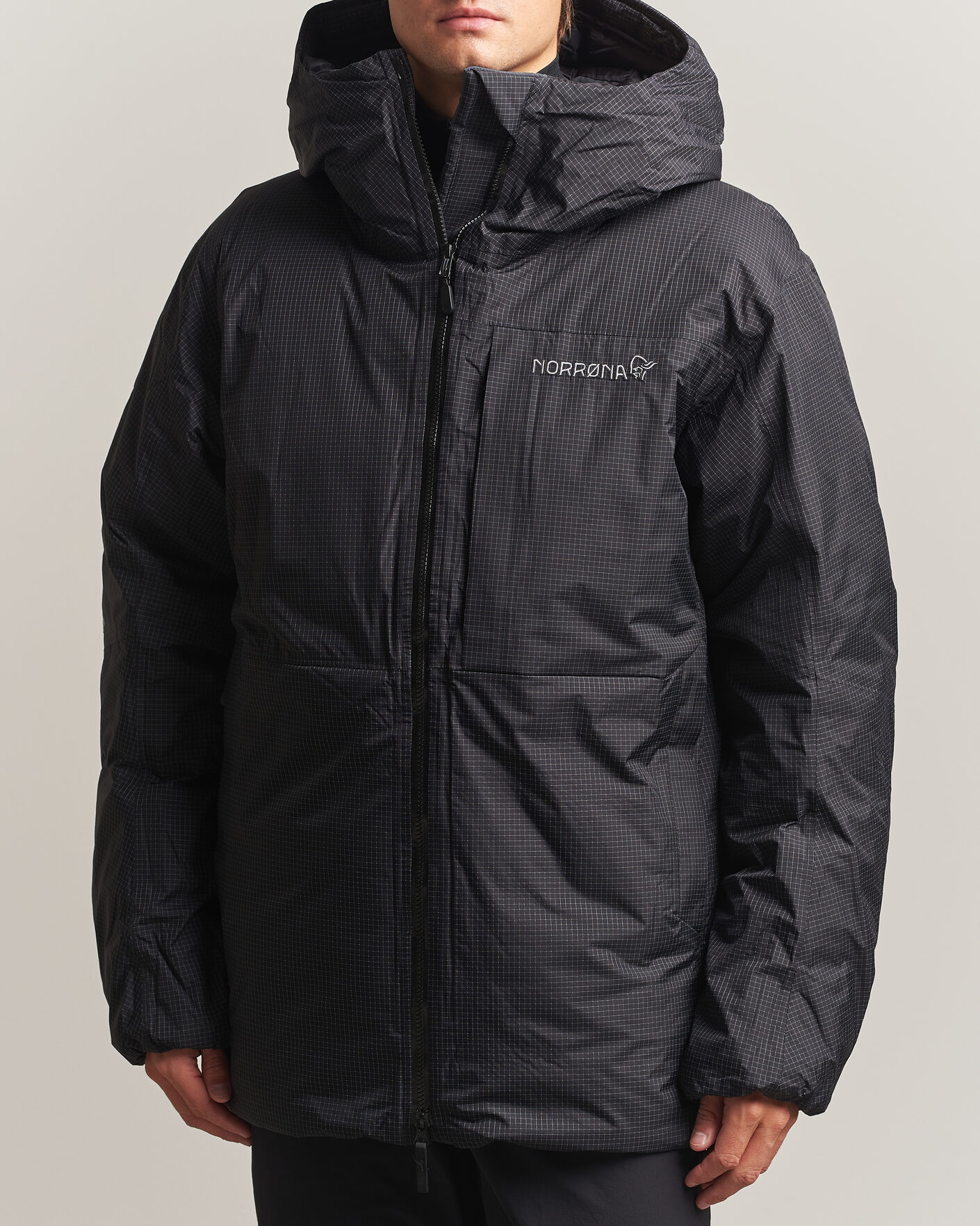 Uomini | Giacche | Norrøna | Trollveggen dri2 Down 800 Zip Hood Caviar Black