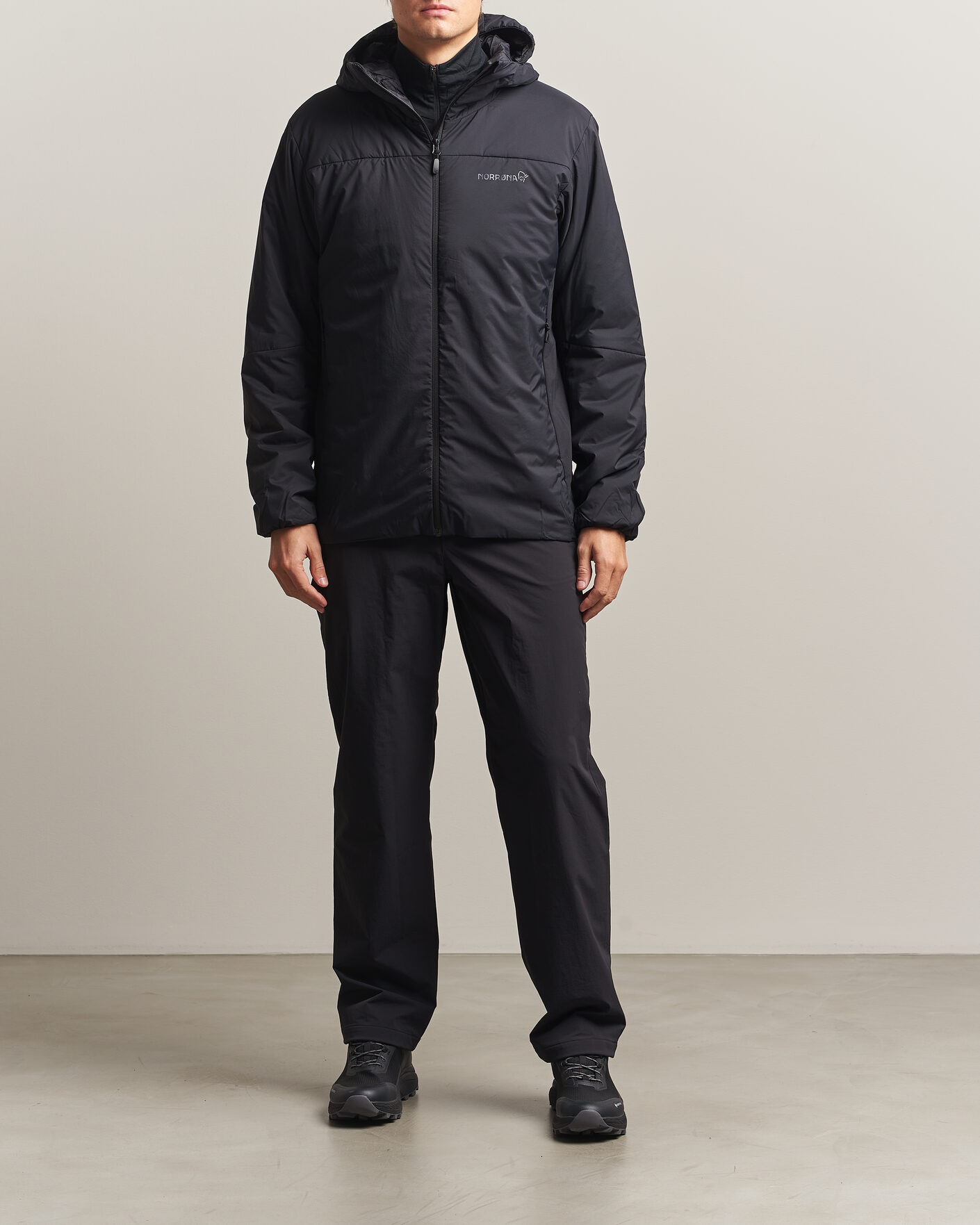 Uomini | Giacche | Norrøna | Femund Thermo Zip Hood Caviar Black