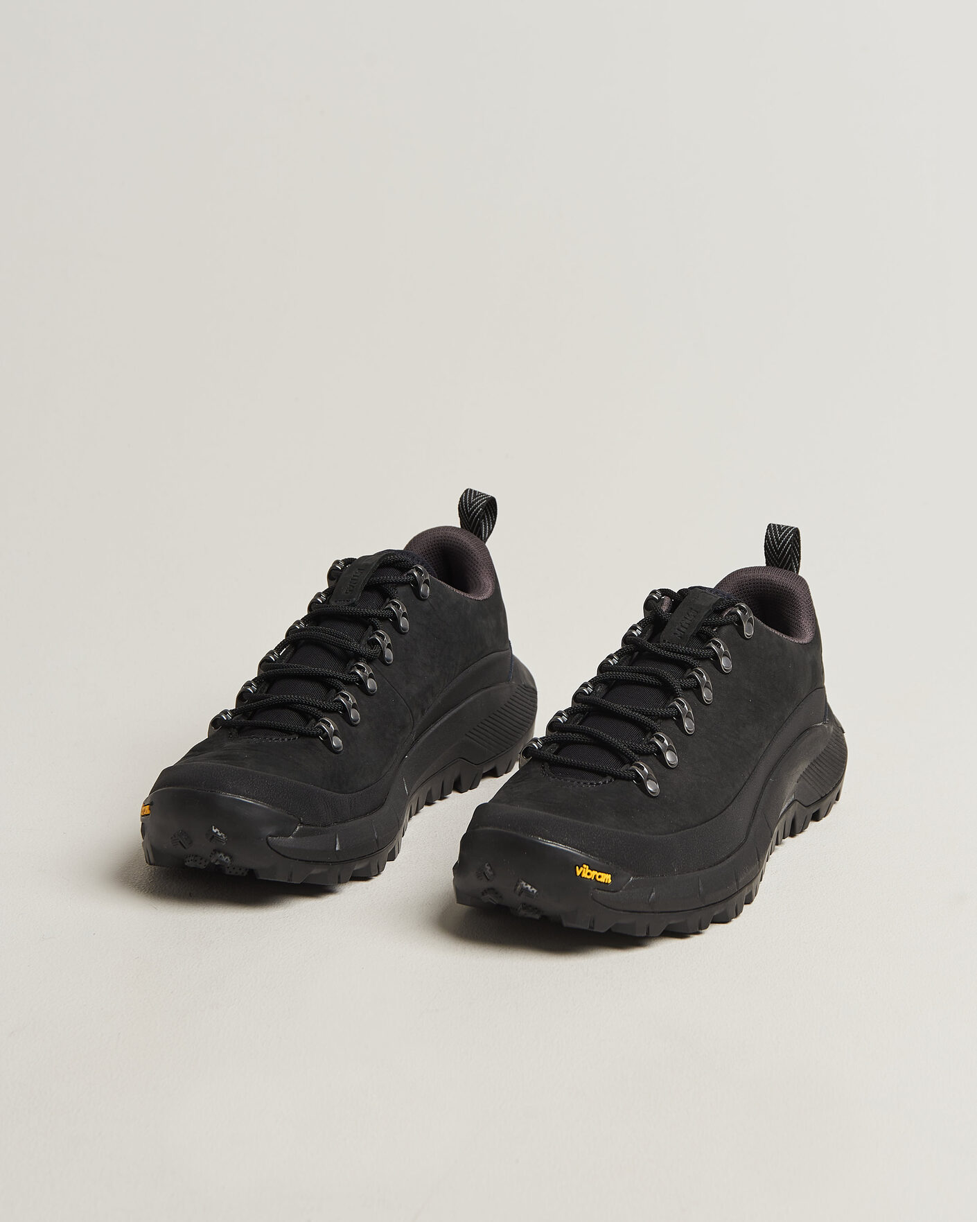 Uomini | Scarpe da trekking | Danner | MTN45 Nubuck GORE-TEX Trail Shoe Black