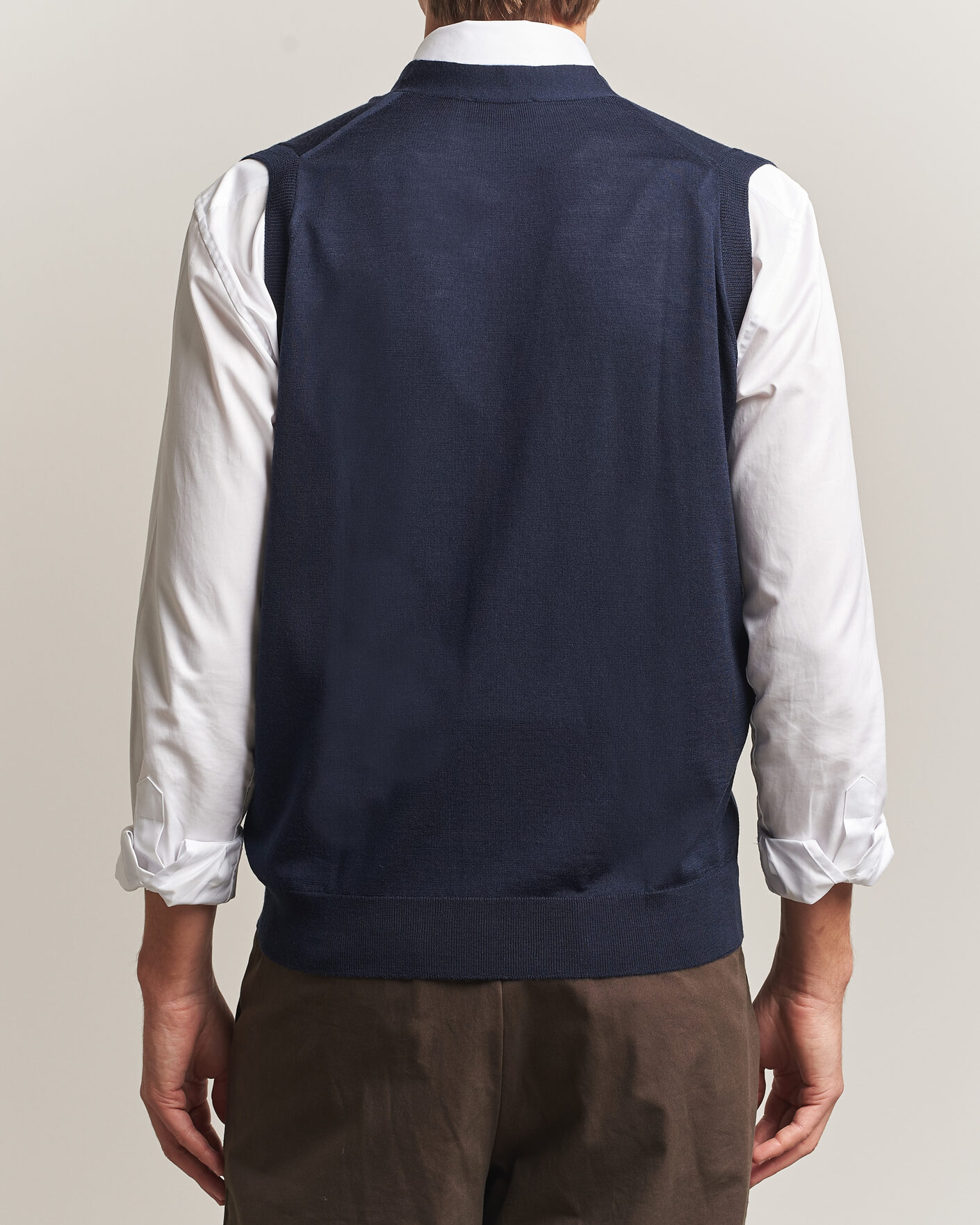 Uomini | Maglieria | John Smedley | Bolton Extra Fine Merino Waistcoat Midnight