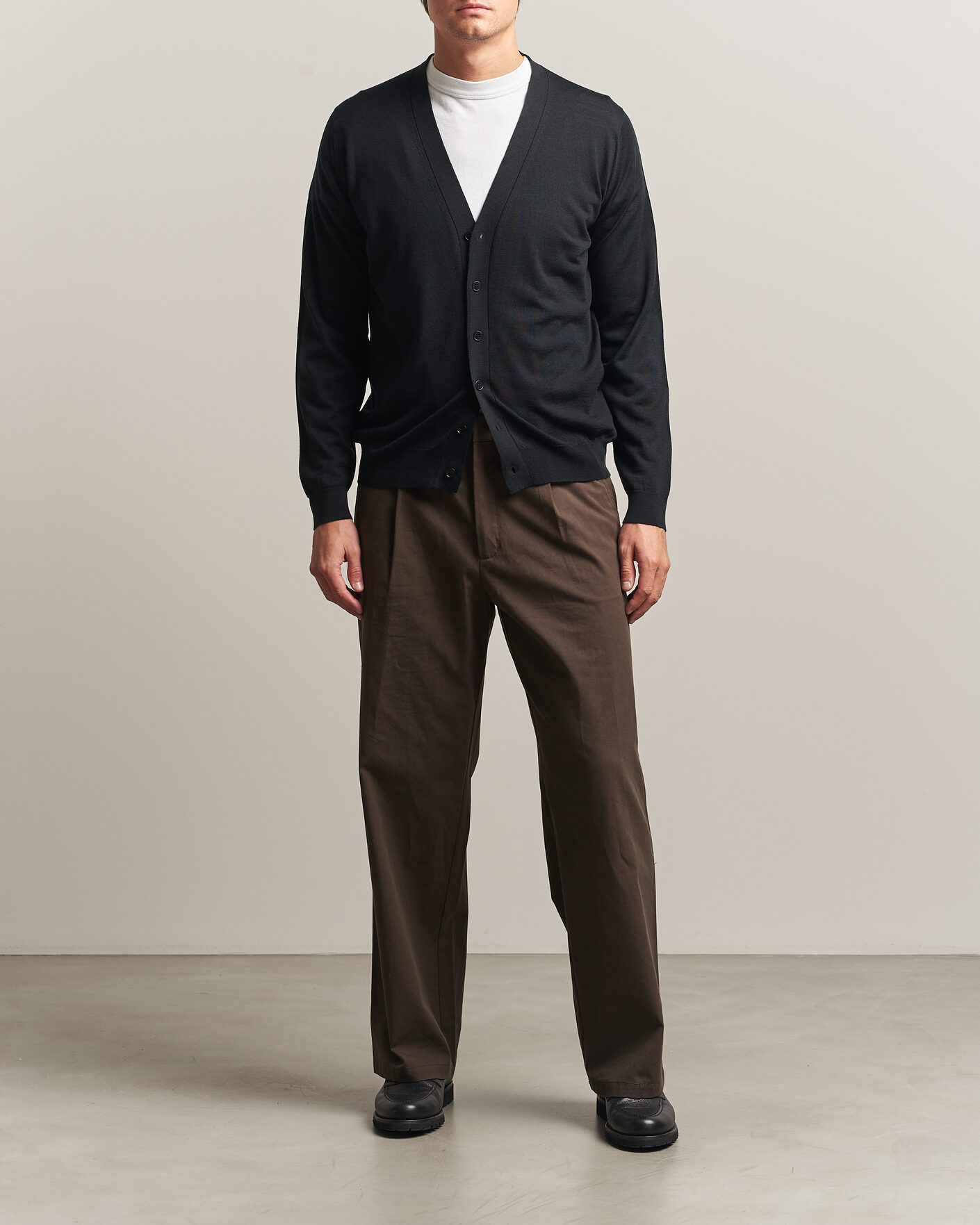 Uomini | Maglieria | John Smedley | Bradrick Extra Fine Merino Cardigan Black