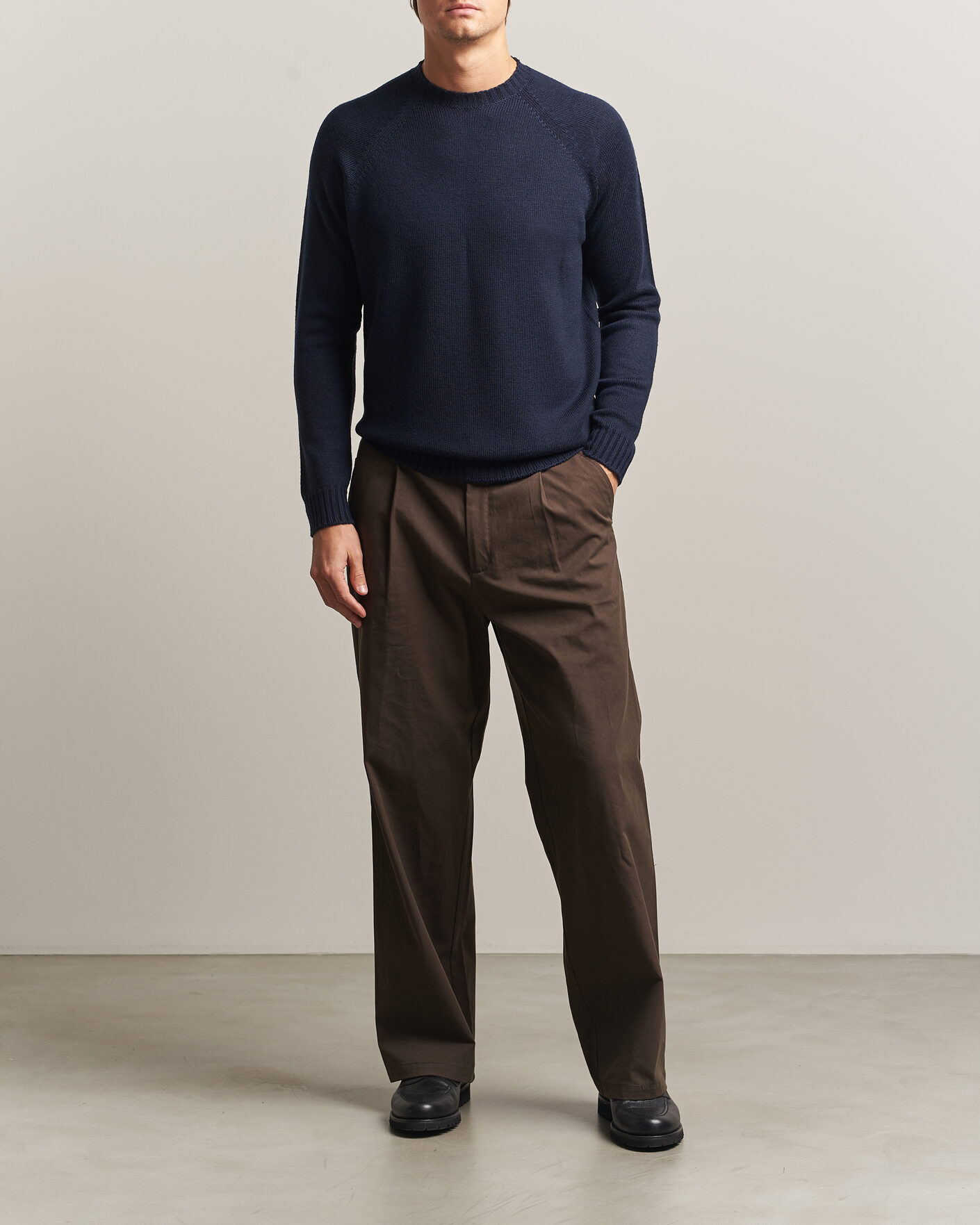 Uomini | Maglieria | John Smedley | Denver Extra Fine Merino Crew Neck Midnight
