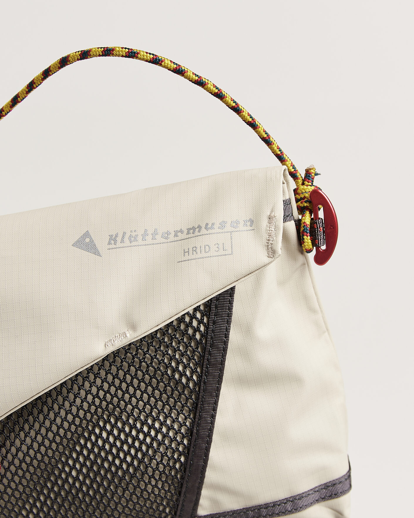 Uomini | Borse | Klättermusen | Hrid WP 3L Accessory Bag Silver Creme