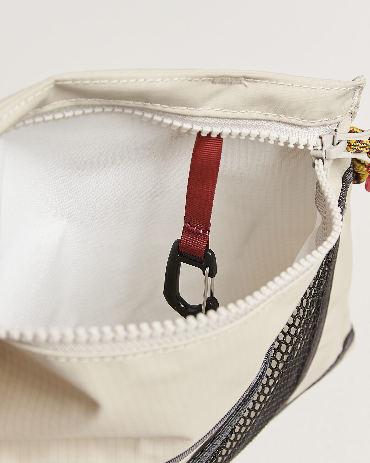 Uomini | Borse | Klättermusen | Hrid WP 1,5L Accessory Bag Silver Creme