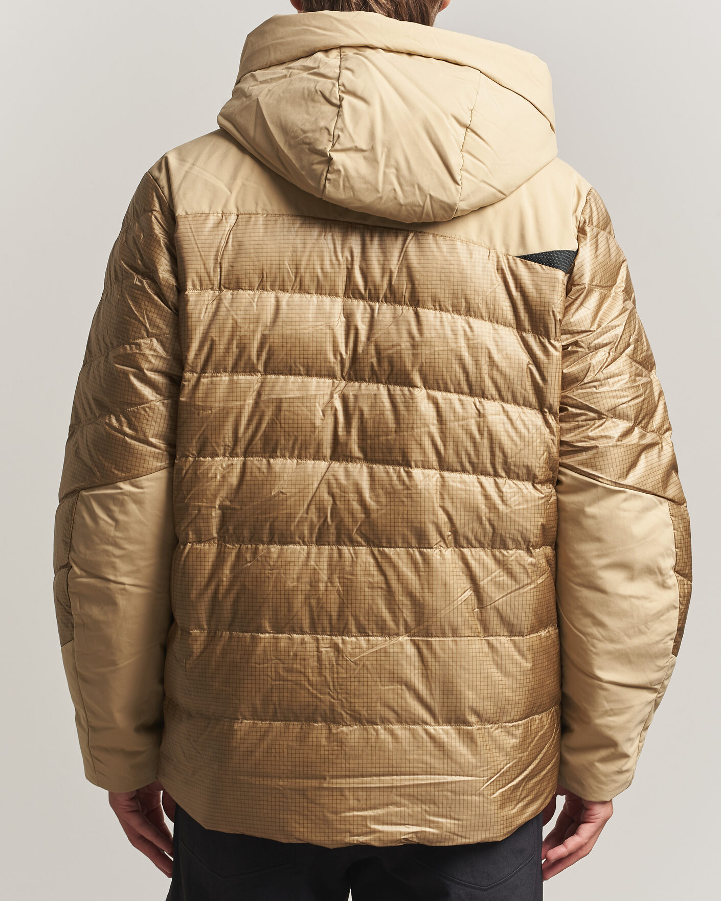 Uomini | Giacche | Klättermusen | Rå Hood Jacket Warm Sand