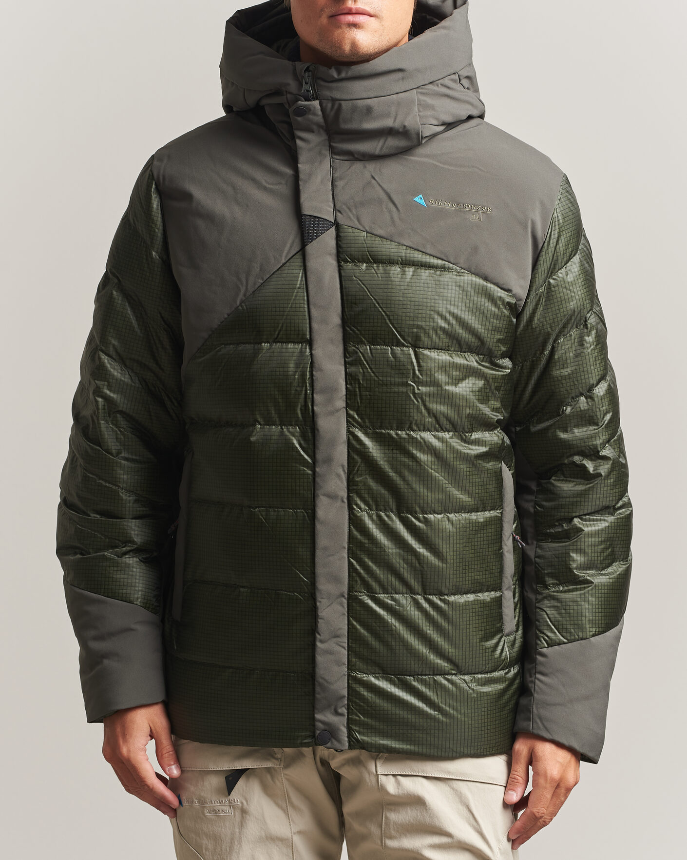 Uomini | Giacche | Klättermusen | Rå Hood Jacket Dusky Green