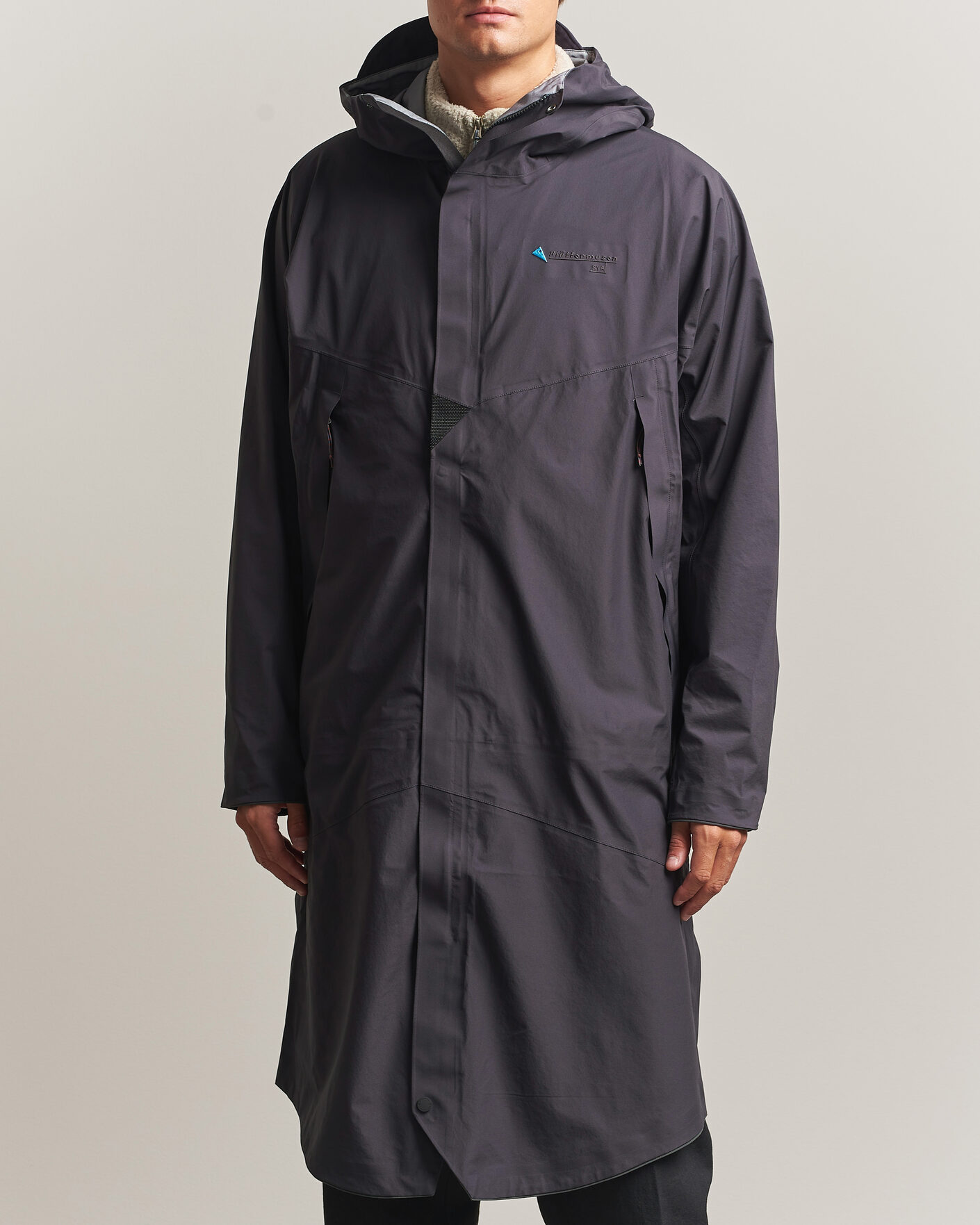 Uomini | Giacche | Klättermusen | Syr Hood Parka Raven