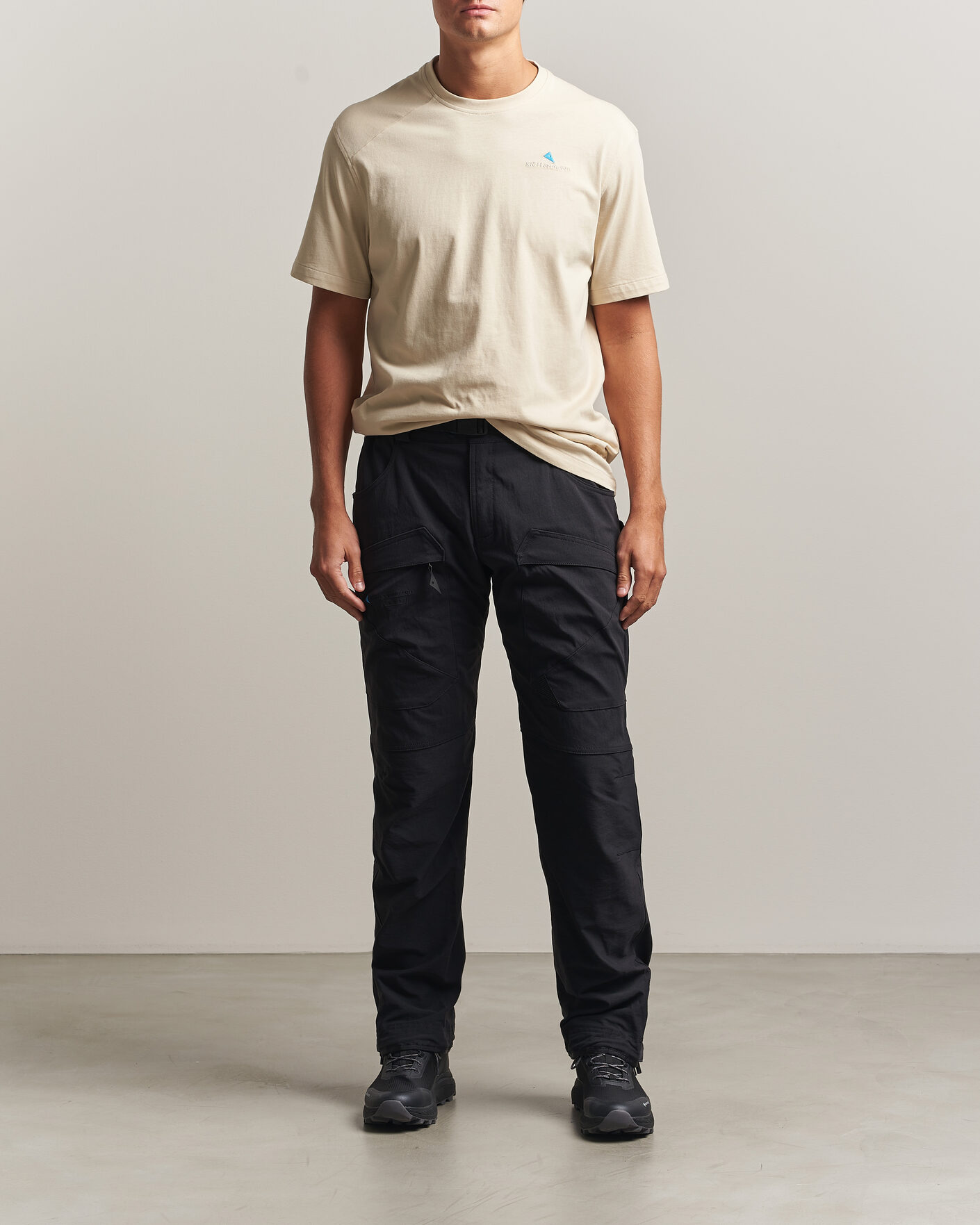 Uomini | T-shirt | Klättermusen | Root Logo T-Shirt Clay
