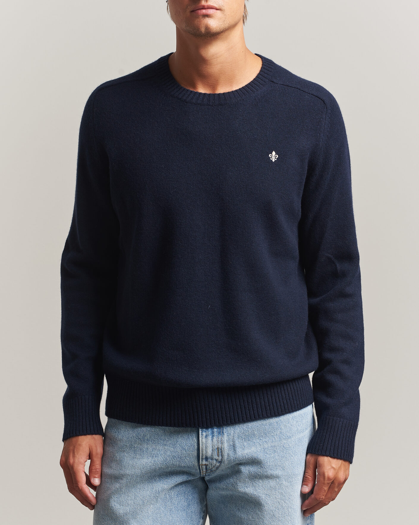 Uomini | Maglieria | Morris | Hertford Lambswool Crew Neck Navy