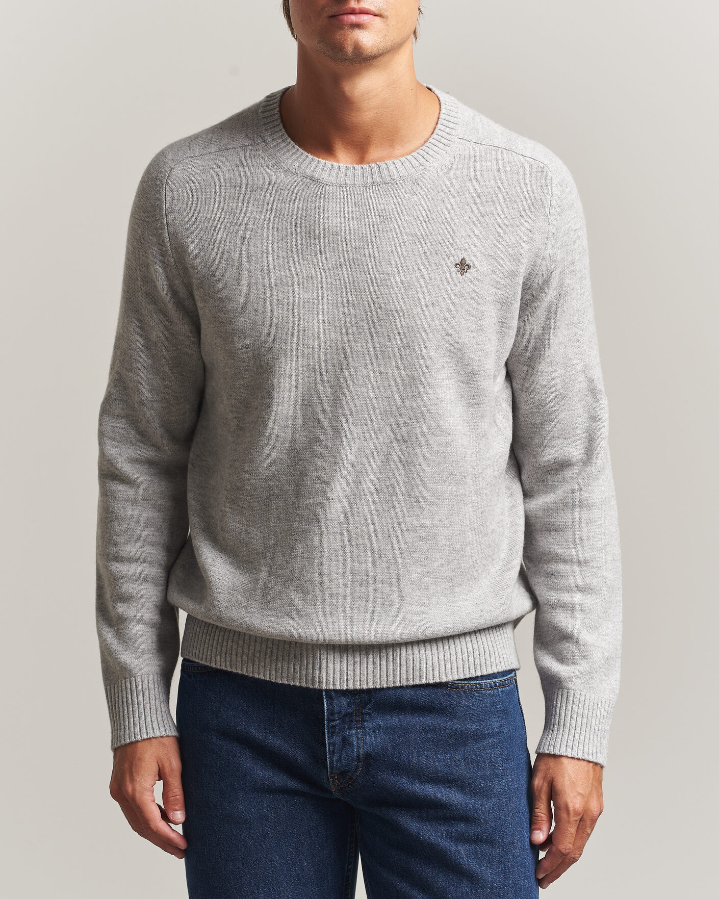 Uomini | Maglieria | Morris | Hertford Lambswool Crew Neck Grey