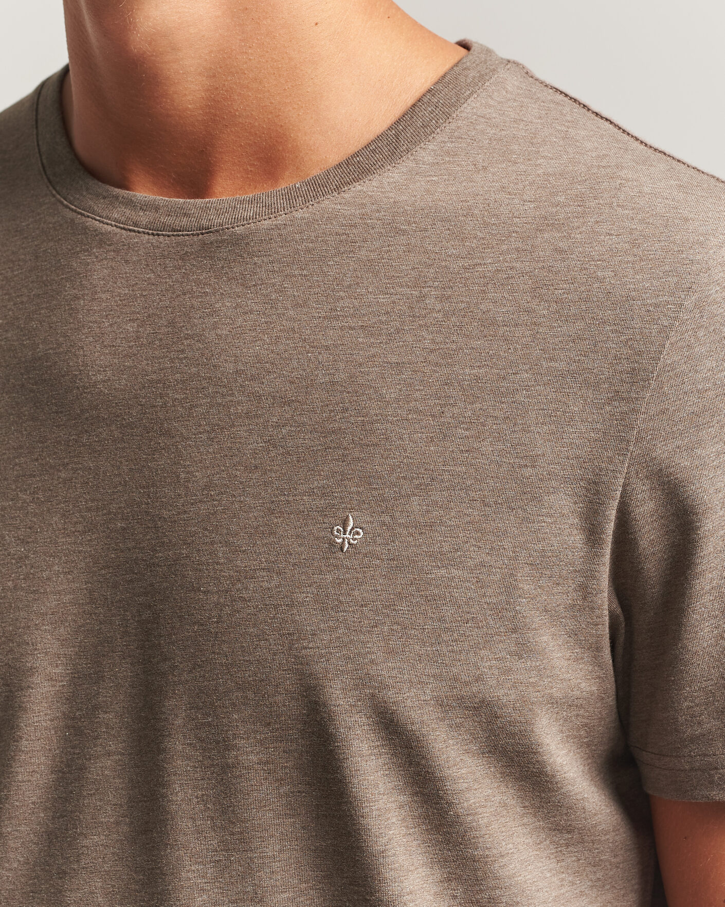 Uomini | T-shirt | Morris | James Crew Neck T-Shirt Brown
