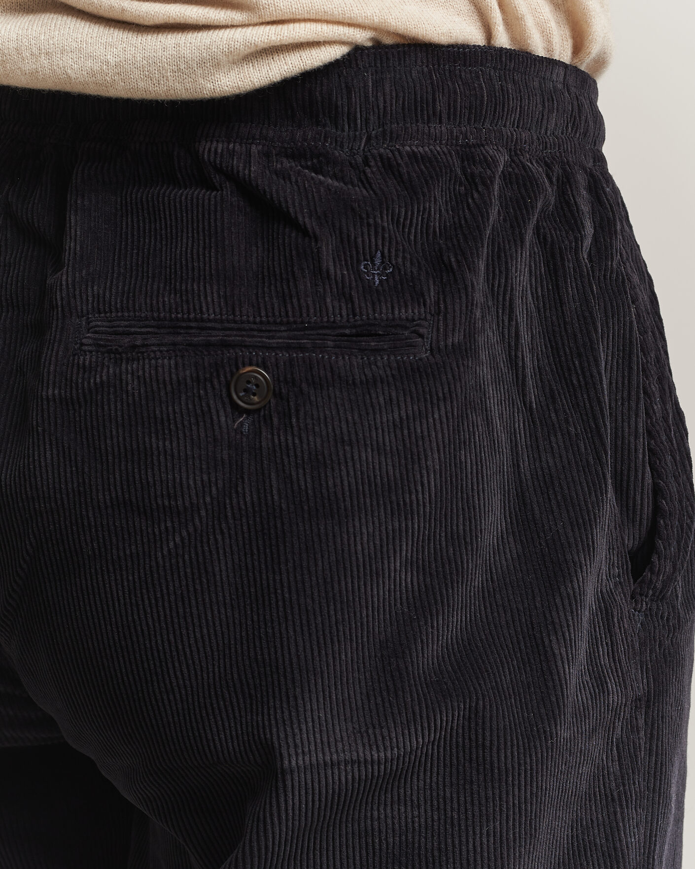 Uomini | Pantaloni | Morris | Fenix Cord Trousers Blue